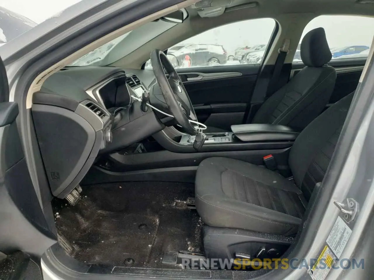 7 Photograph of a damaged car 3FA6P0HDXLR260199 FORD FUSION 2020