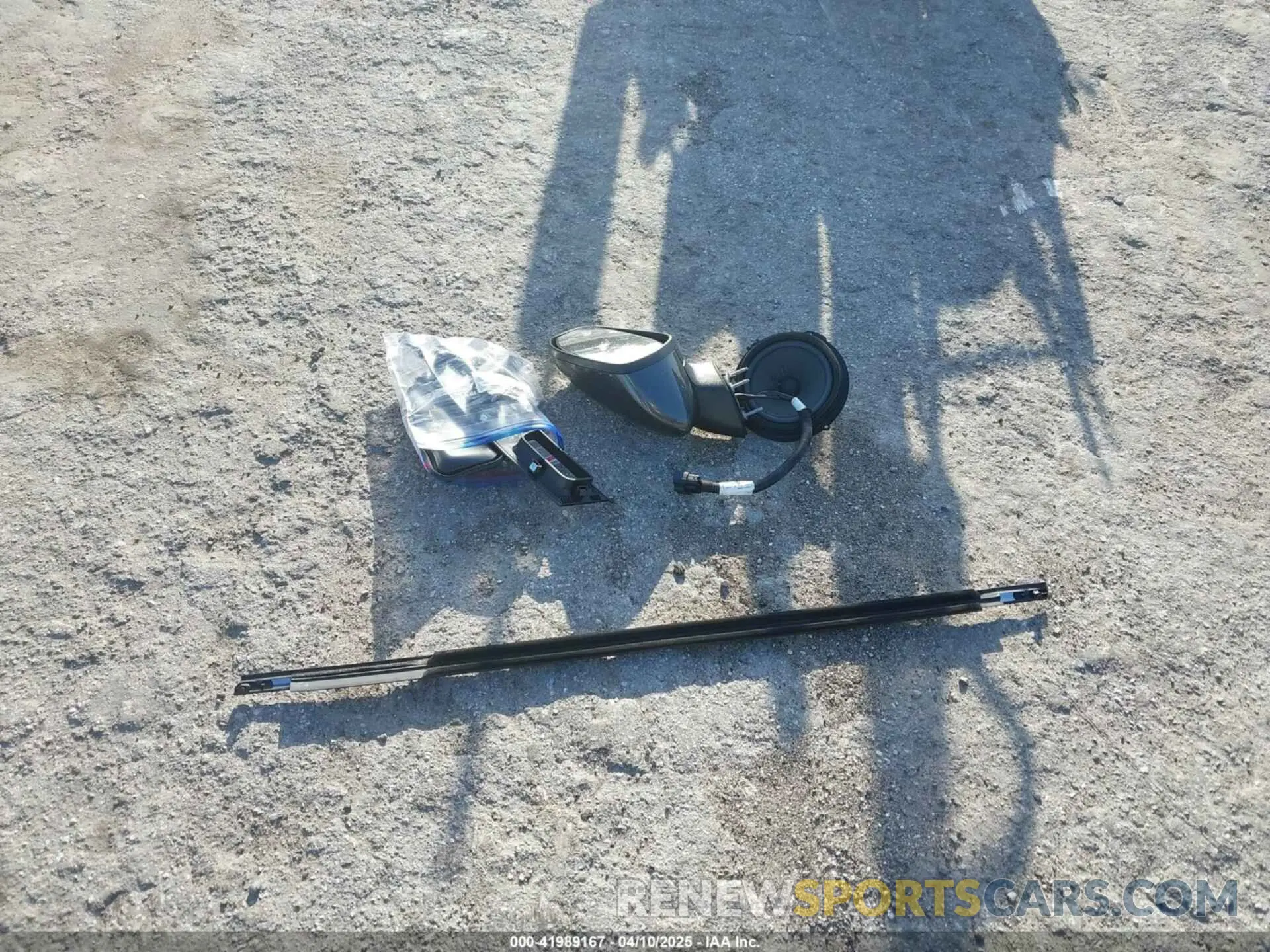 12 Photograph of a damaged car 3FA6P0HDXLR263572 FORD FUSION 2020