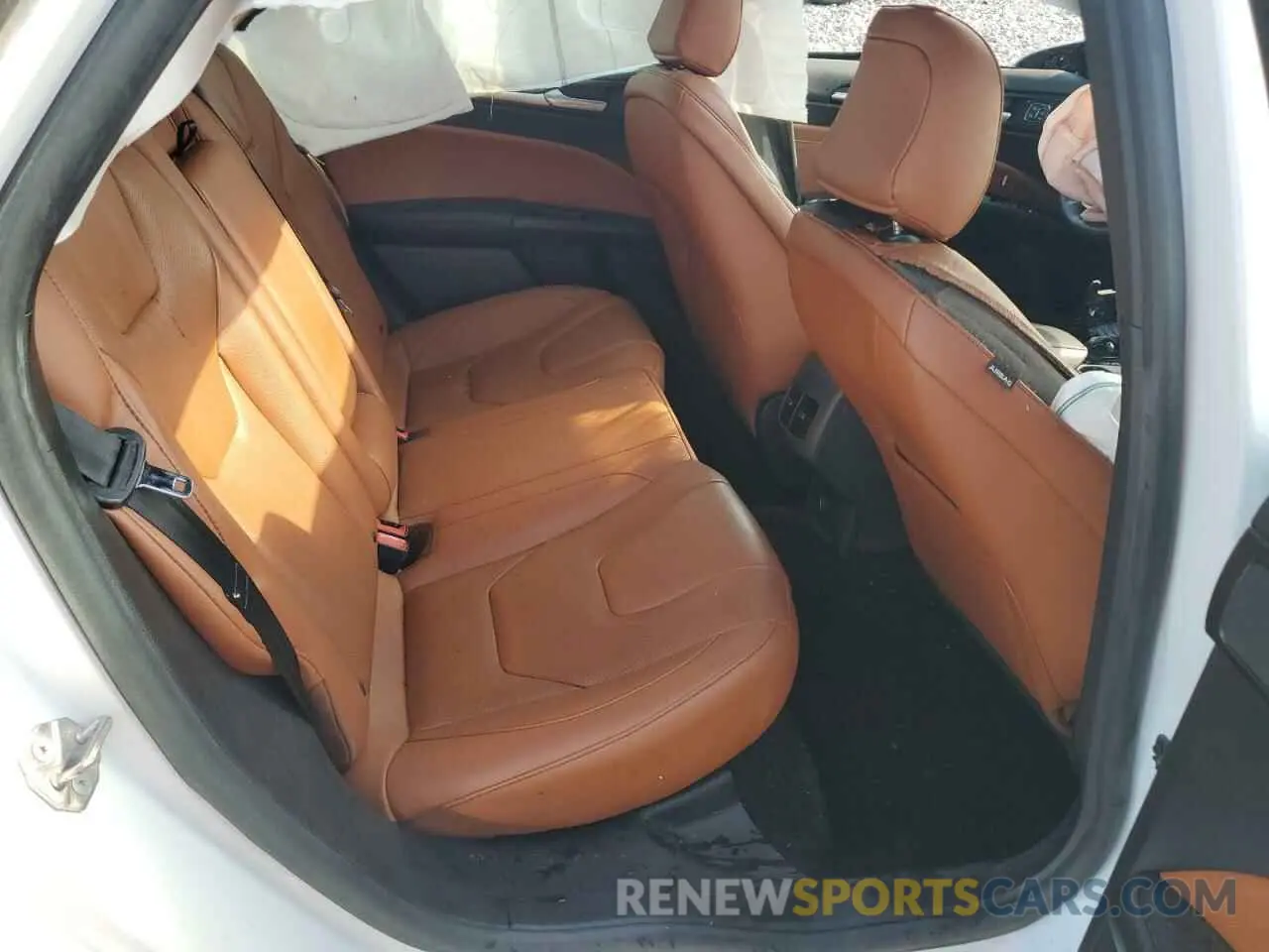 10 Photograph of a damaged car 3FA6P0K91LR127917 FORD FUSION 2020