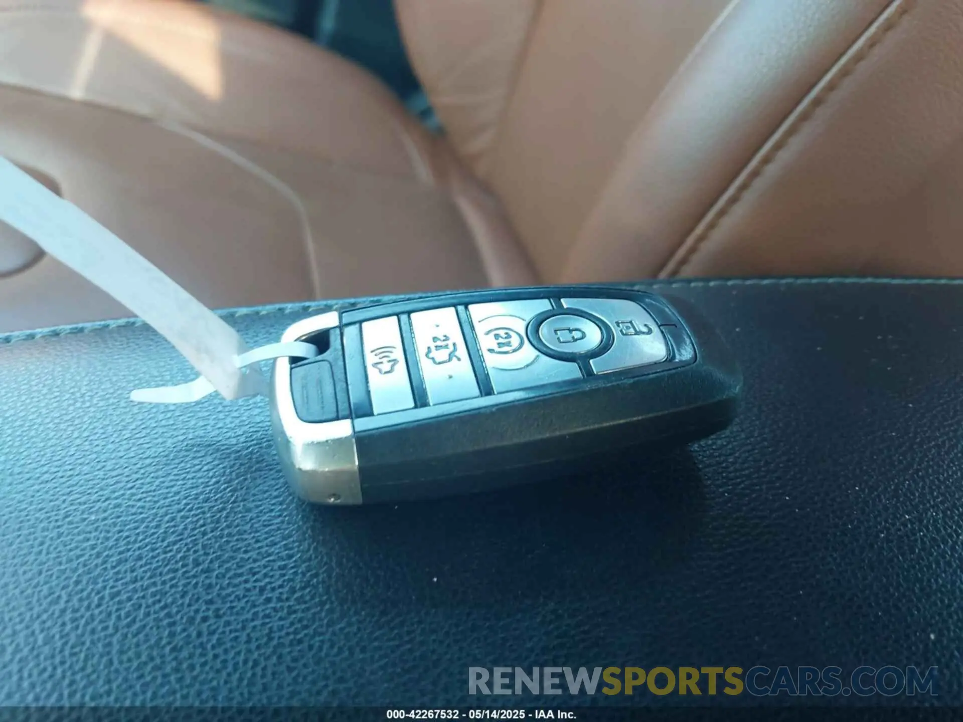 11 Photograph of a damaged car 3FA6P0K91LR175109 FORD FUSION 2020