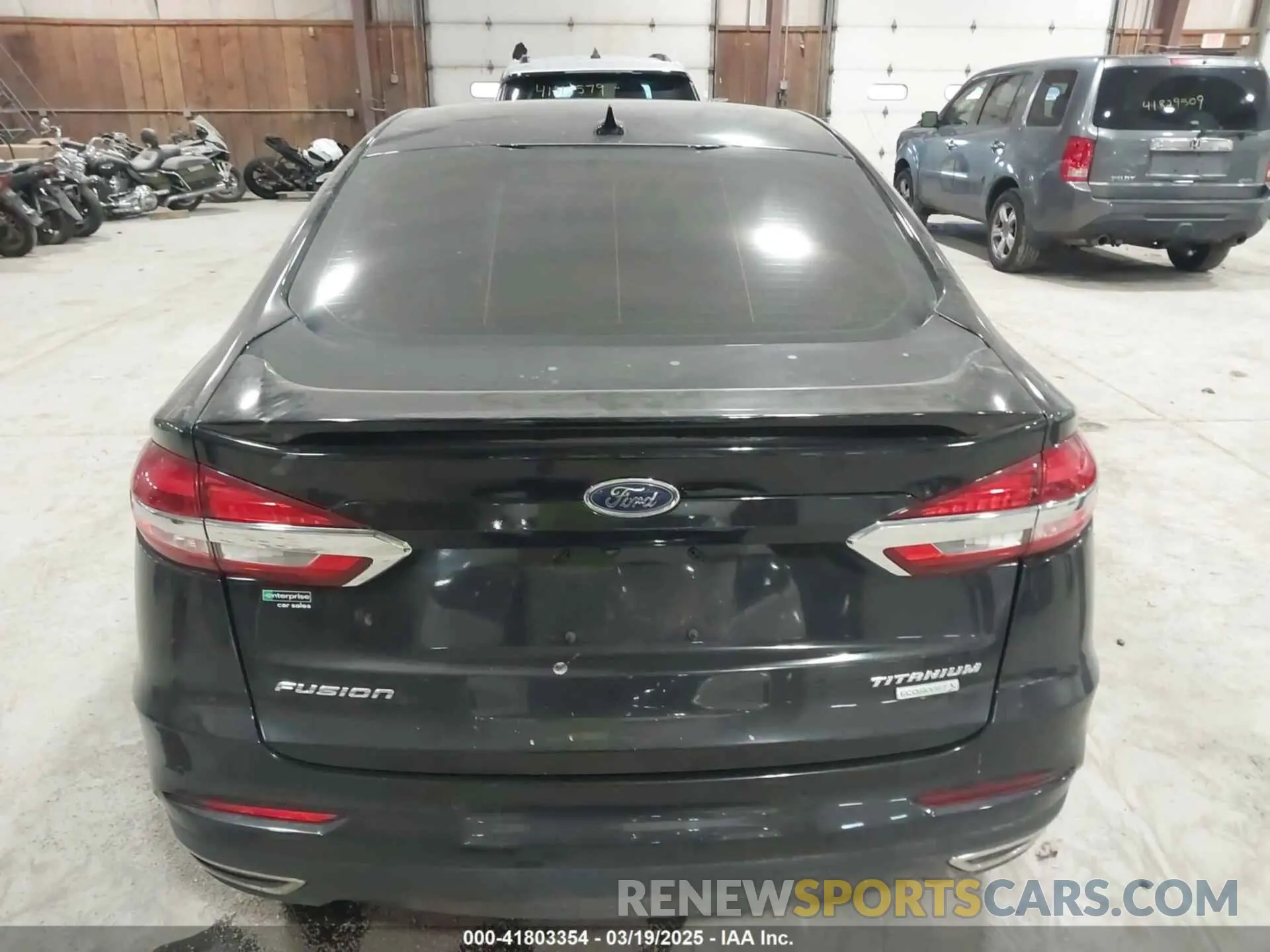 16 Photograph of a damaged car 3FA6P0K93LR175712 FORD FUSION 2020