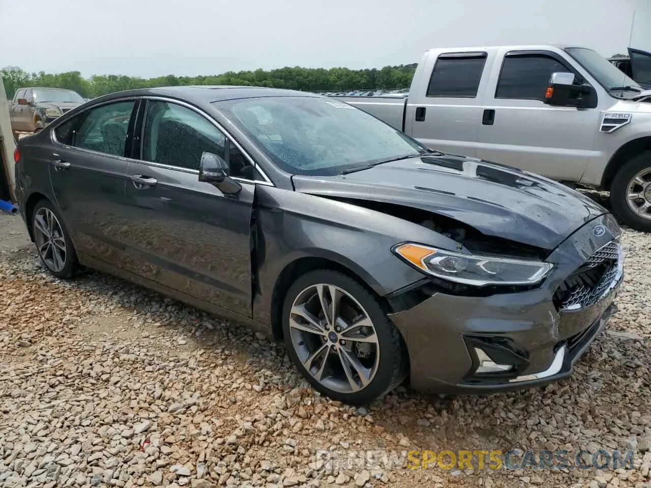 4 Photograph of a damaged car 3FA6P0K93LR206845 FORD FUSION 2020