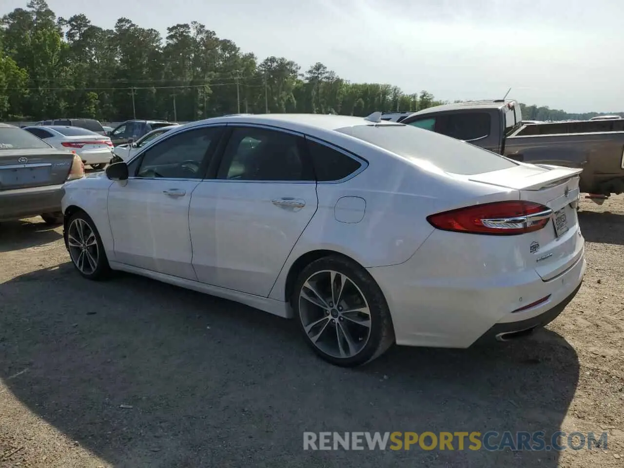 2 Photograph of a damaged car 3FA6P0K95LR265962 FORD FUSION 2020