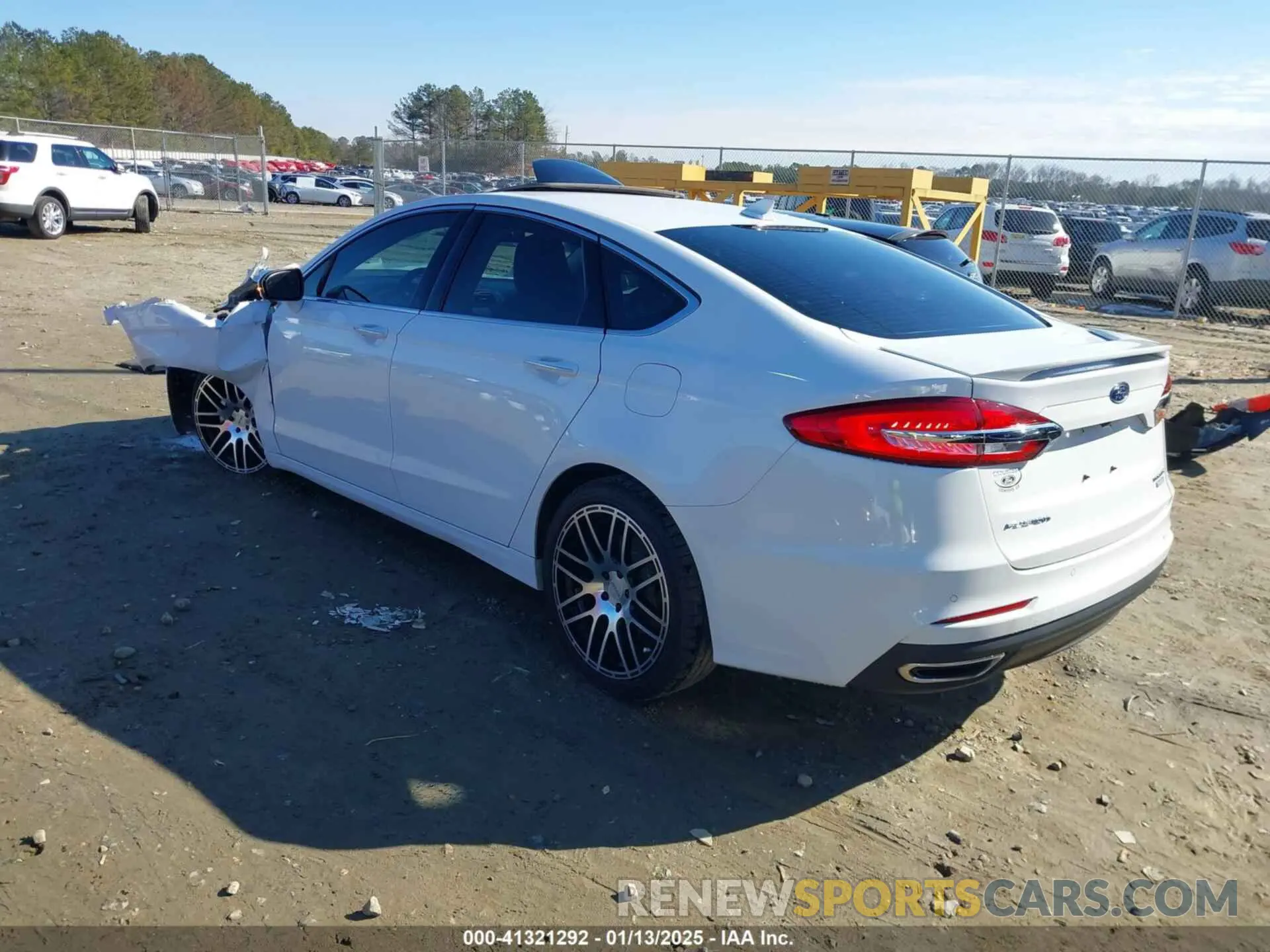 3 Photograph of a damaged car 3FA6P0K9XLR131657 FORD FUSION 2020