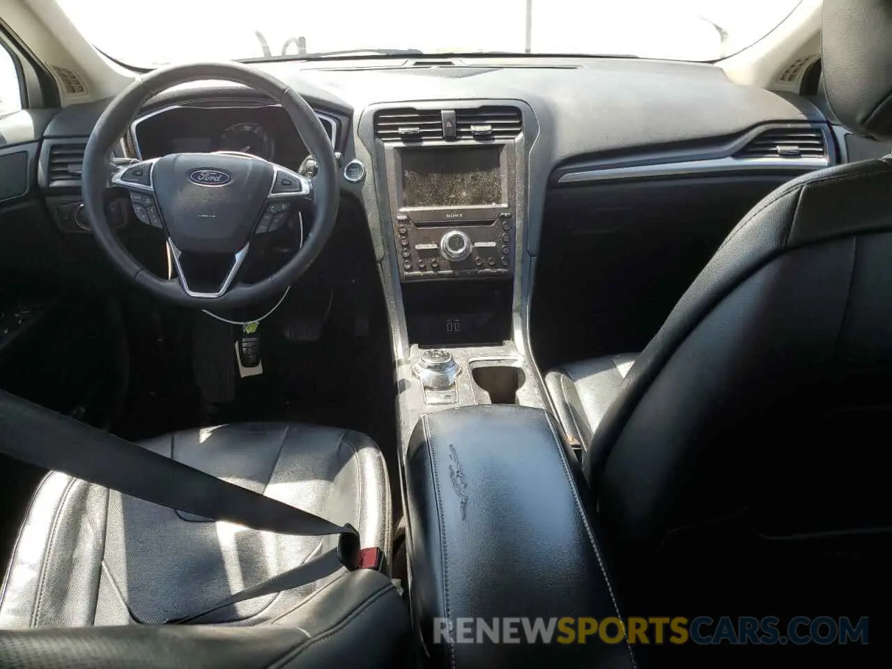 8 Photograph of a damaged car 3FA6P0K9XLR204414 FORD FUSION 2020