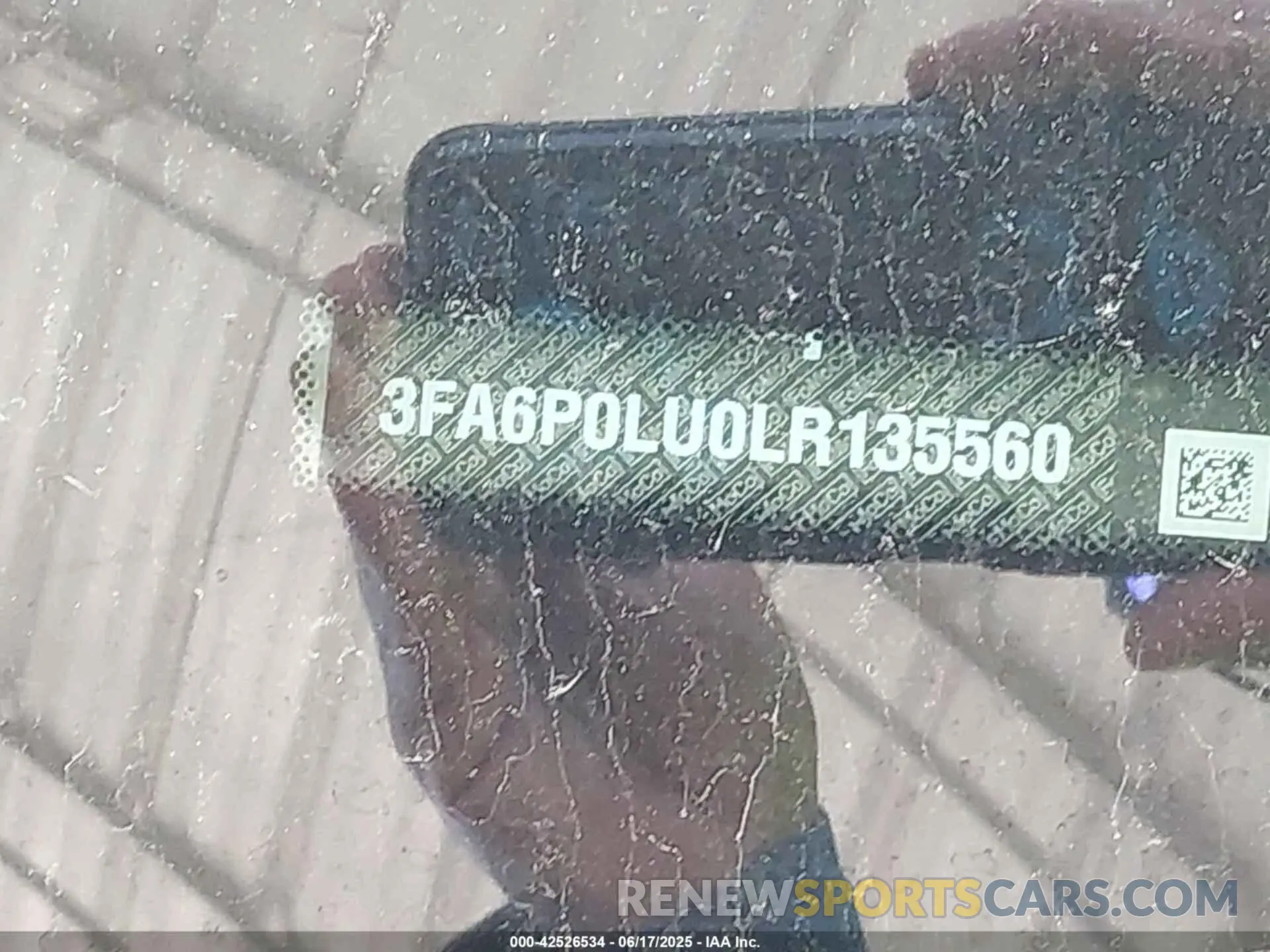 9 Photograph of a damaged car 3FA6P0LU0LR135560 FORD FUSION 2020