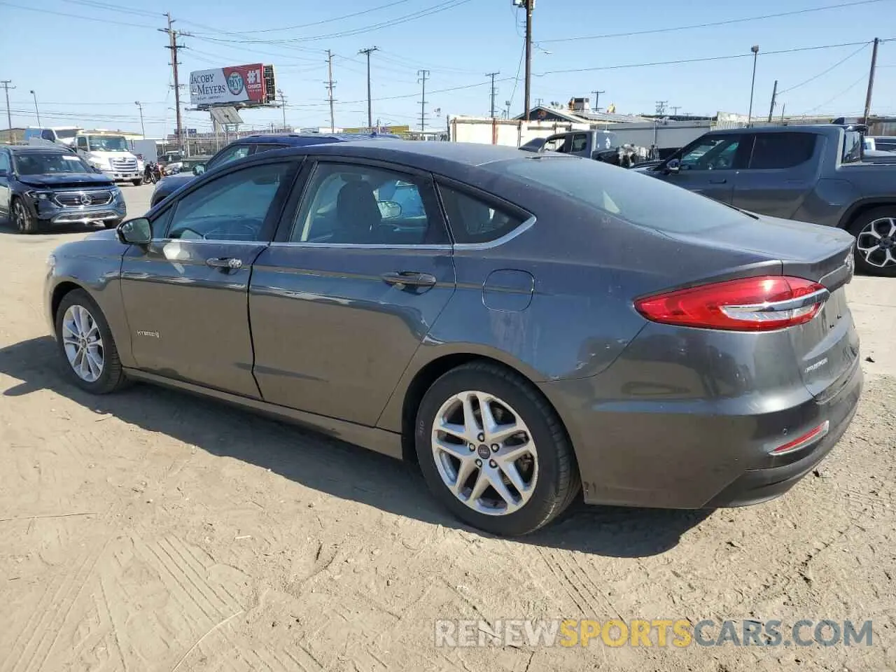2 Photograph of a damaged car 3FA6P0LU0LR258405 FORD FUSION 2020