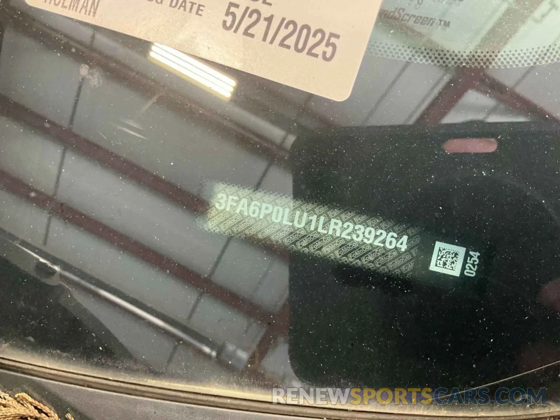 4 Photograph of a damaged car 3FA6P0LU1LR239264 FORD FUSION 2020