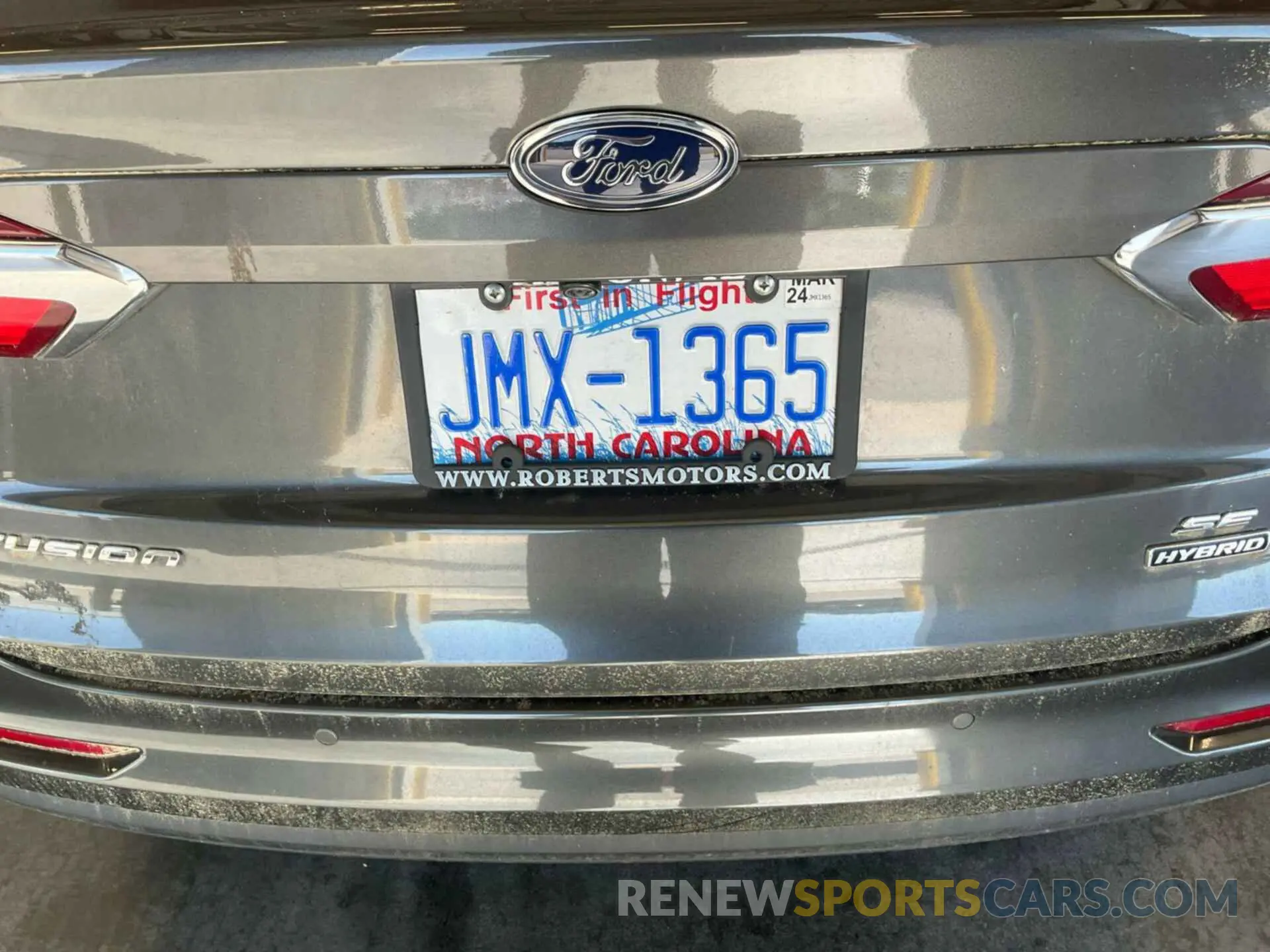 8 Photograph of a damaged car 3FA6P0LU1LR239264 FORD FUSION 2020