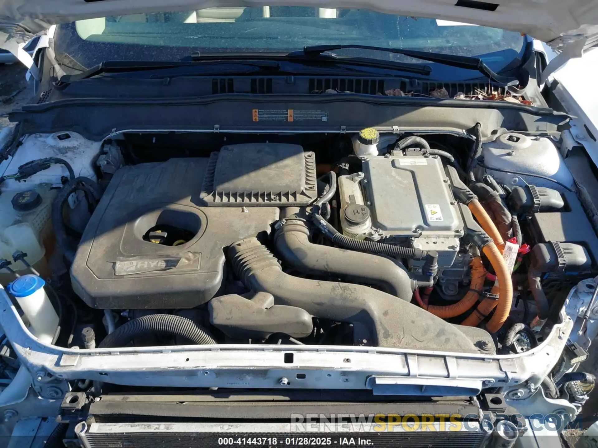 10 Photograph of a damaged car 3FA6P0LU1LR245307 FORD FUSION 2020