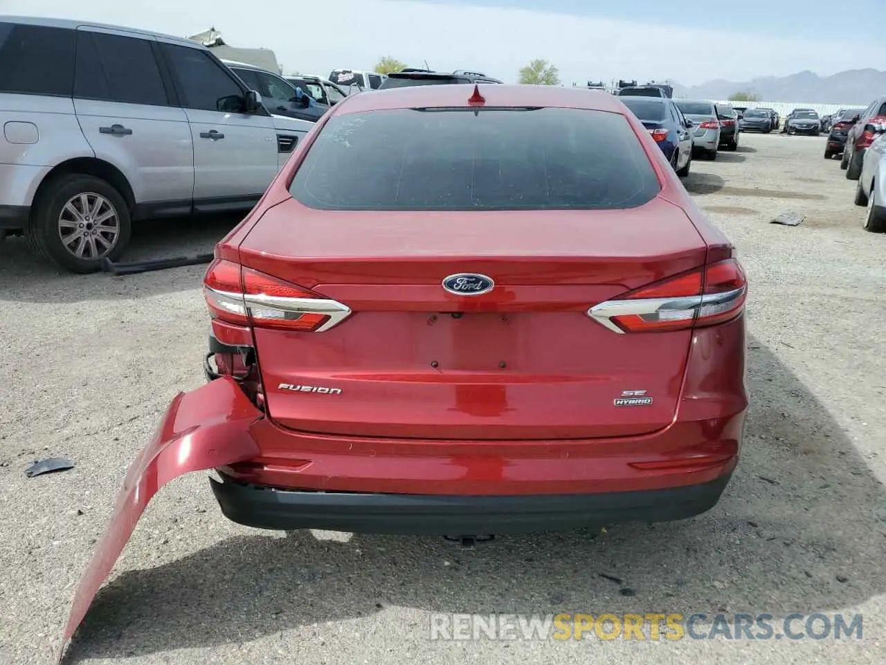 6 Photograph of a damaged car 3FA6P0LU2LR219735 FORD FUSION 2020