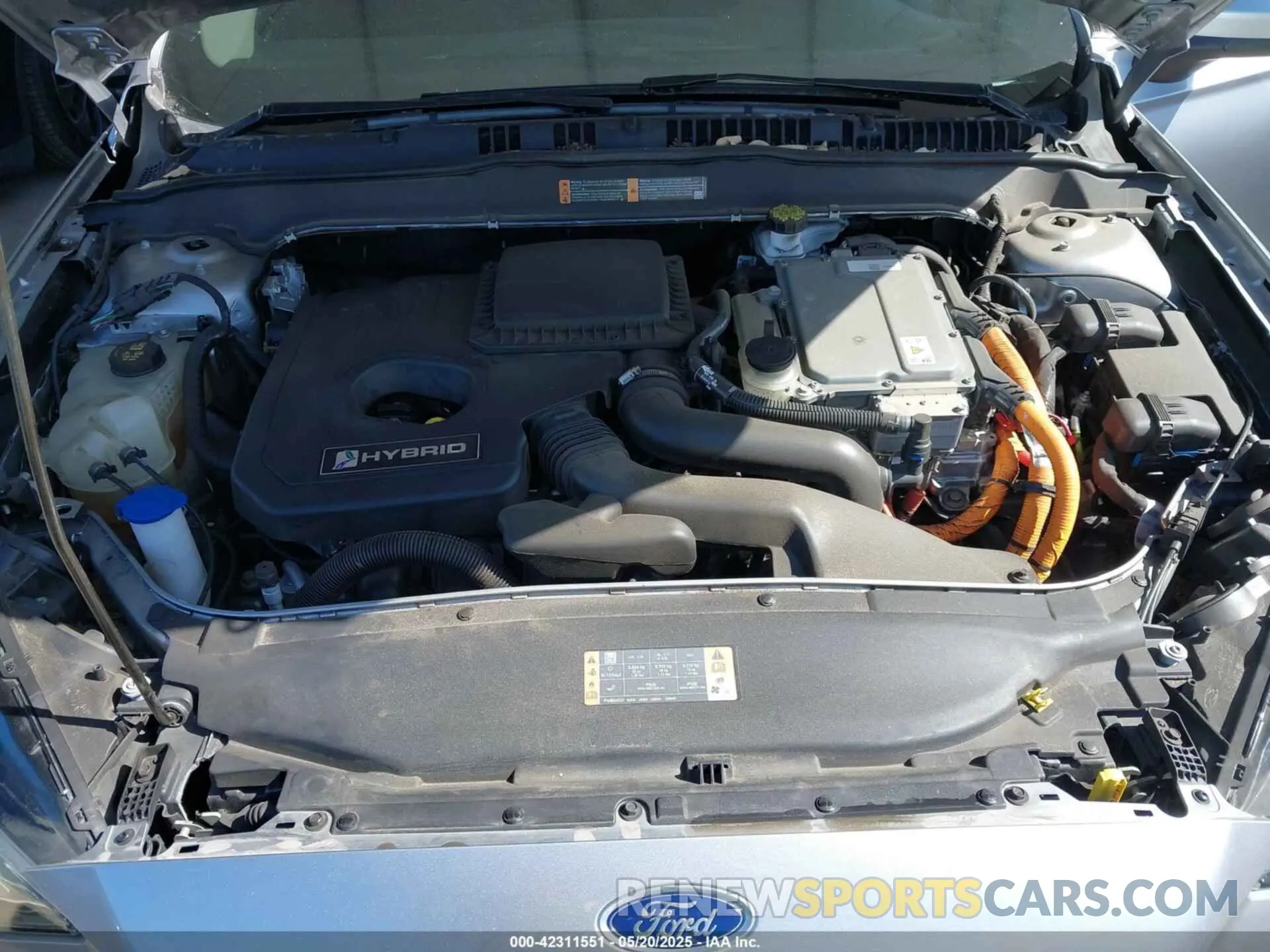 10 Photograph of a damaged car 3FA6P0LU2LR229035 FORD FUSION 2020