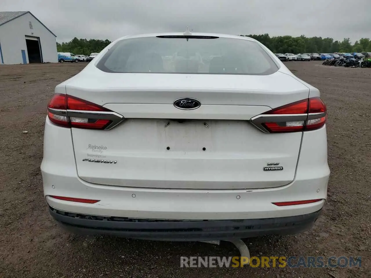 6 Photograph of a damaged car 3FA6P0LU3LR125671 FORD FUSION 2020