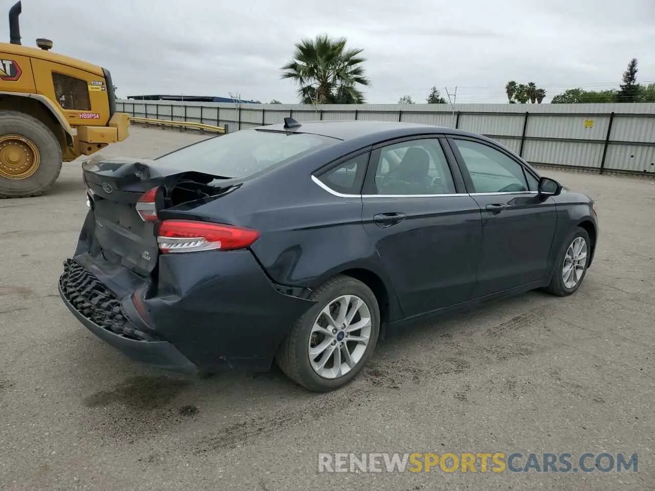 3 Photograph of a damaged car 3FA6P0LU3LR189922 FORD FUSION 2020