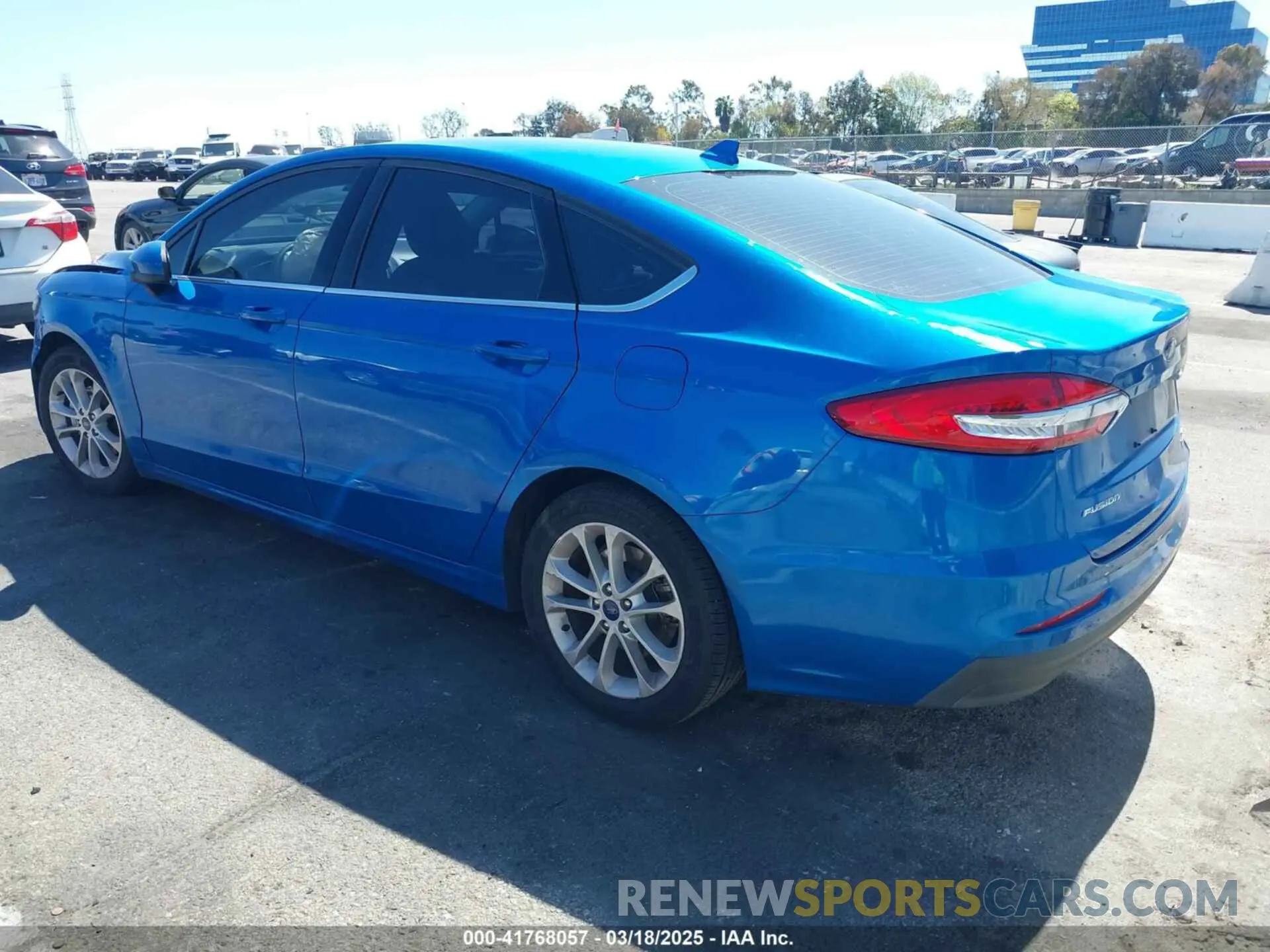 3 Photograph of a damaged car 3FA6P0LU3LR215130 FORD FUSION 2020