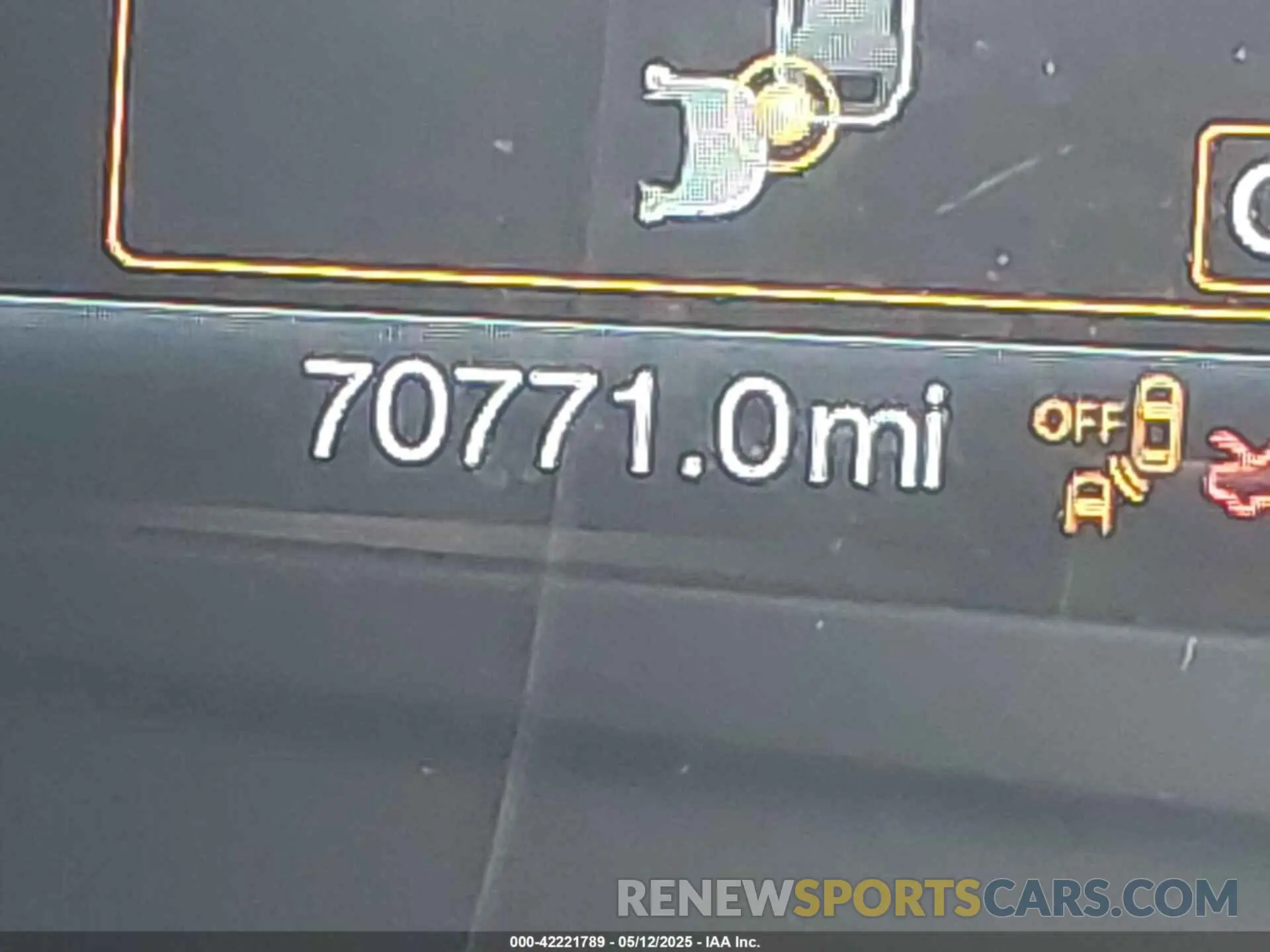 15 Photograph of a damaged car 3FA6P0LU3LR233370 FORD FUSION 2020