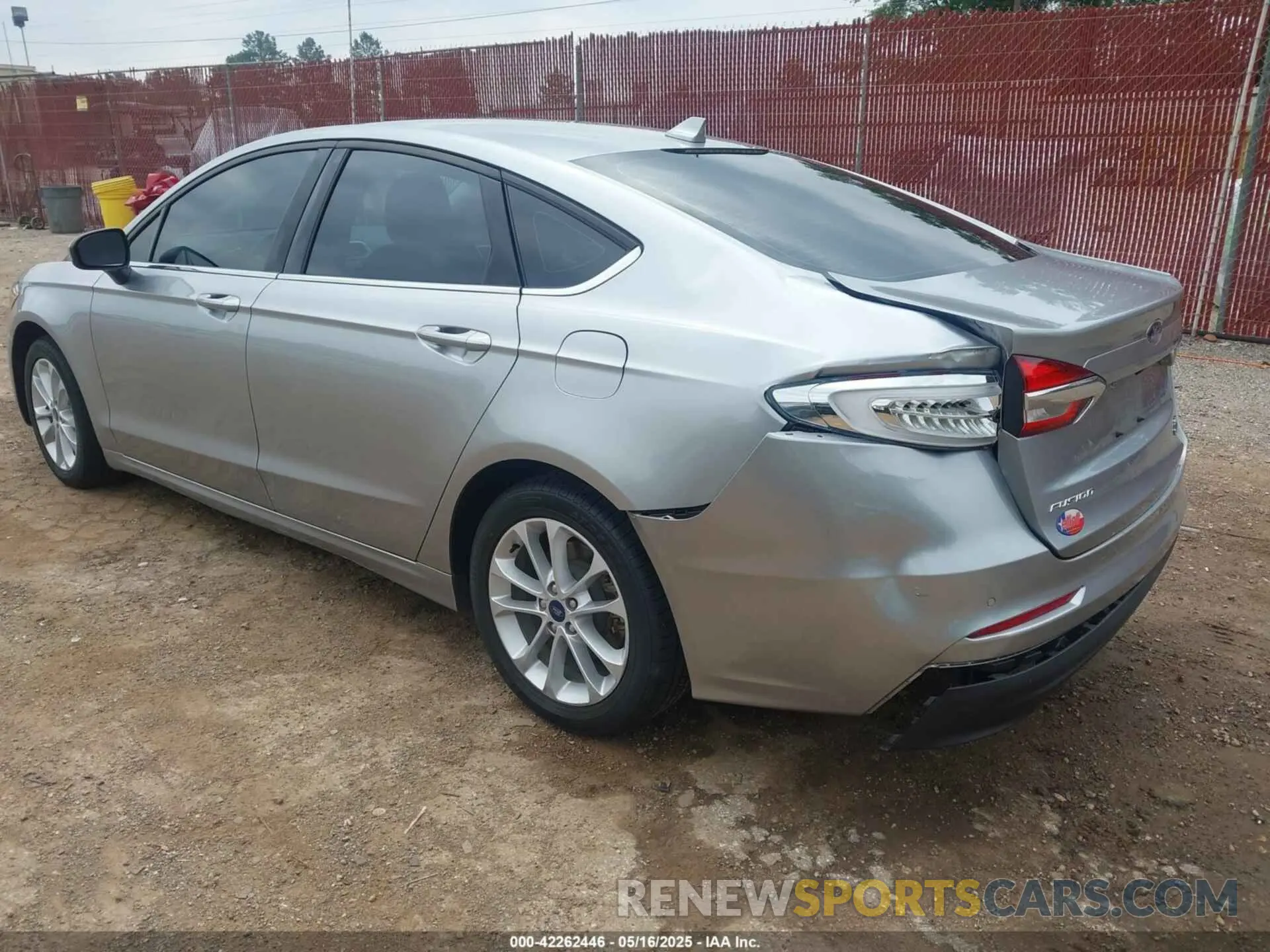 6 Photograph of a damaged car 3FA6P0LU4LR148070 FORD FUSION 2020