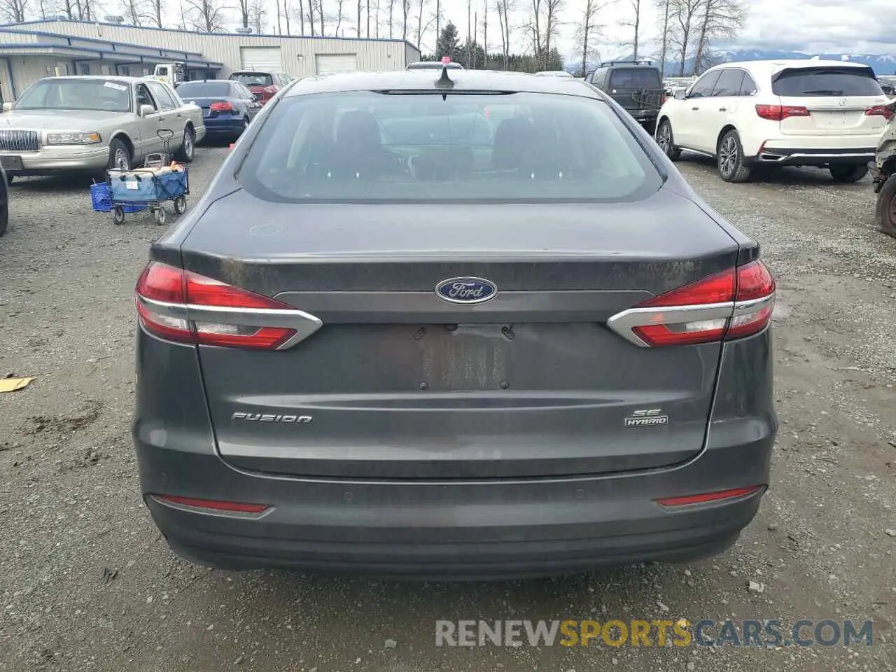 6 Photograph of a damaged car 3FA6P0LU4LR177066 FORD FUSION 2020