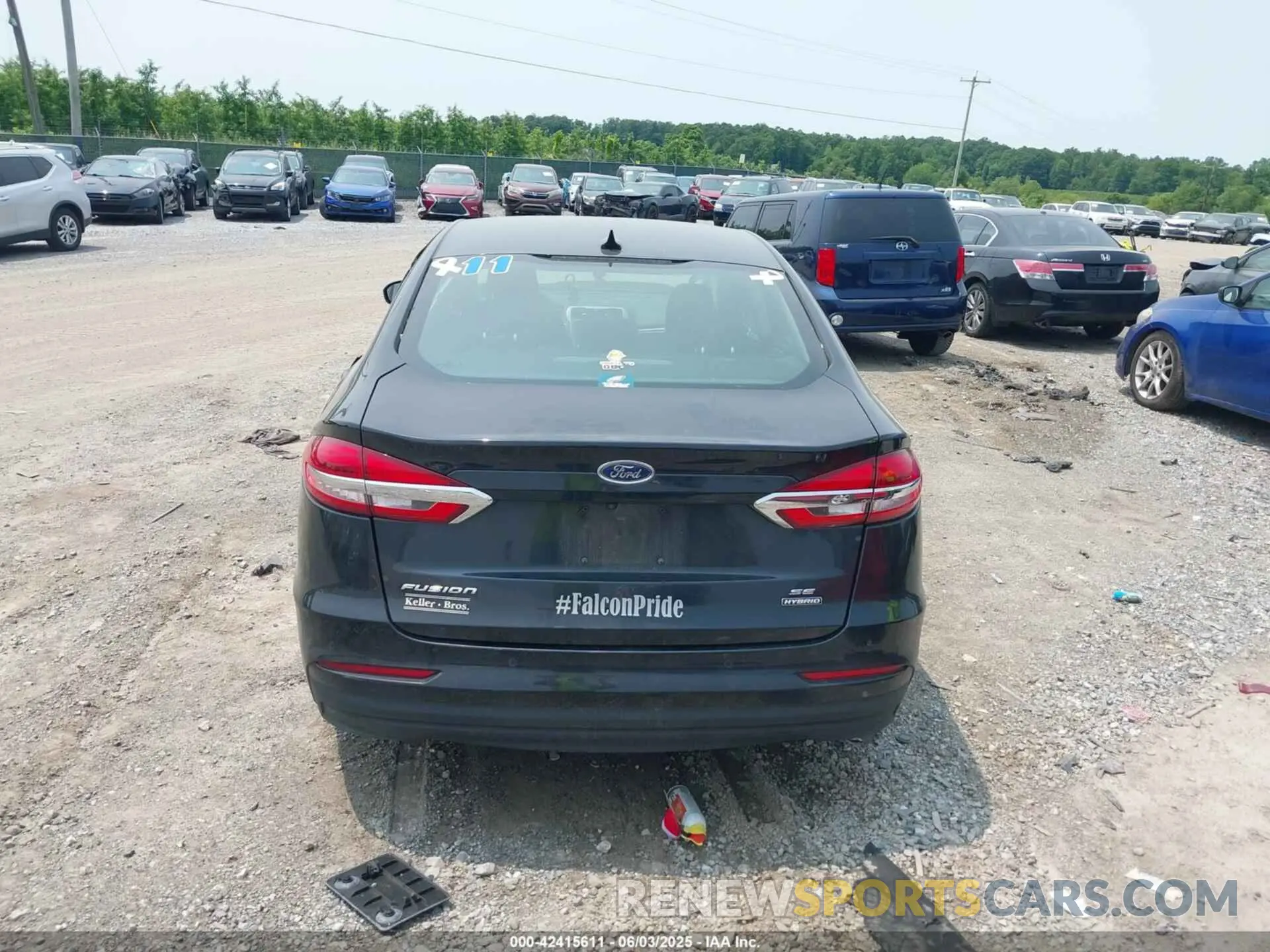 15 Photograph of a damaged car 3FA6P0LU5LR142665 FORD FUSION 2020