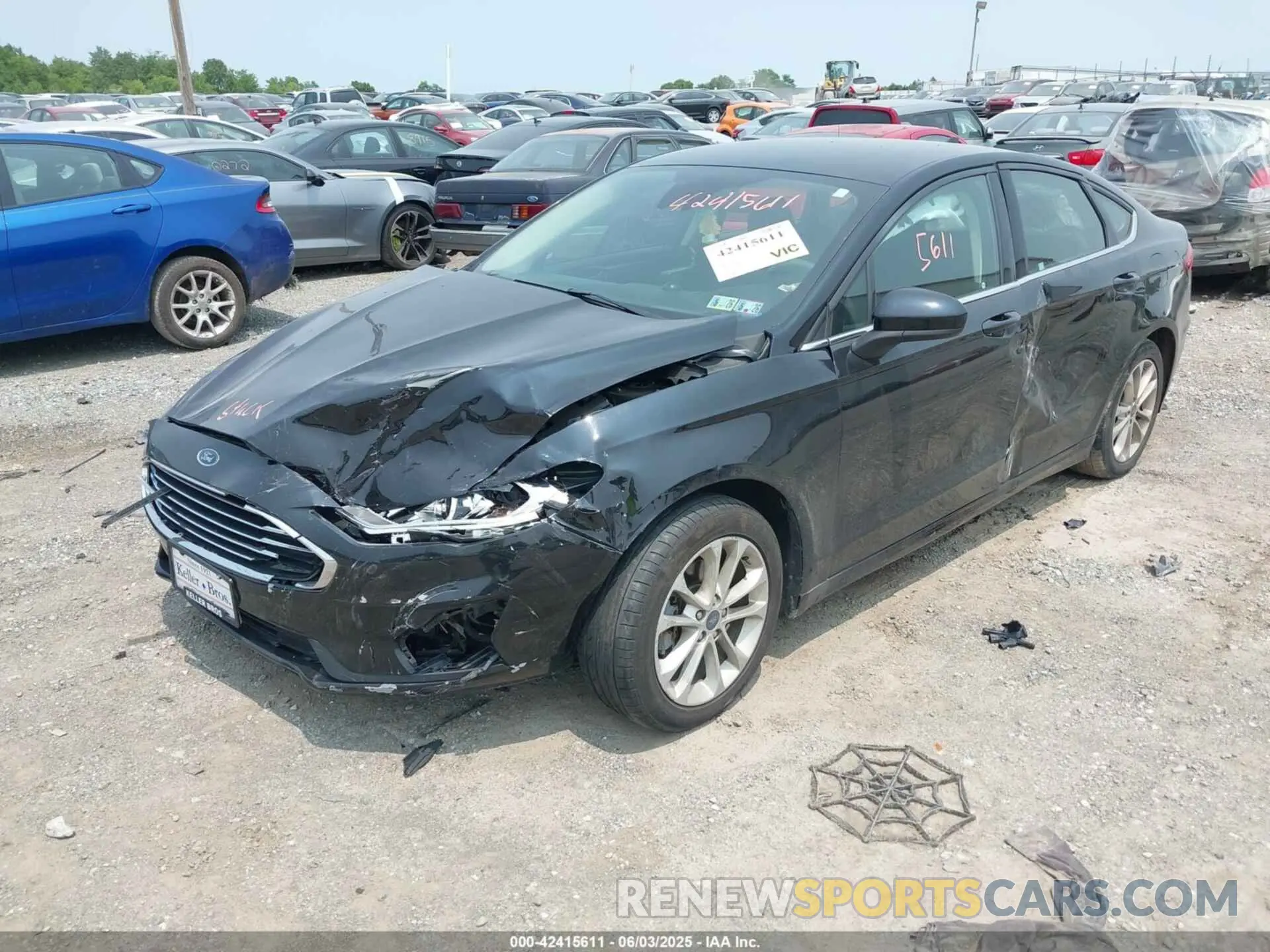 2 Photograph of a damaged car 3FA6P0LU5LR142665 FORD FUSION 2020