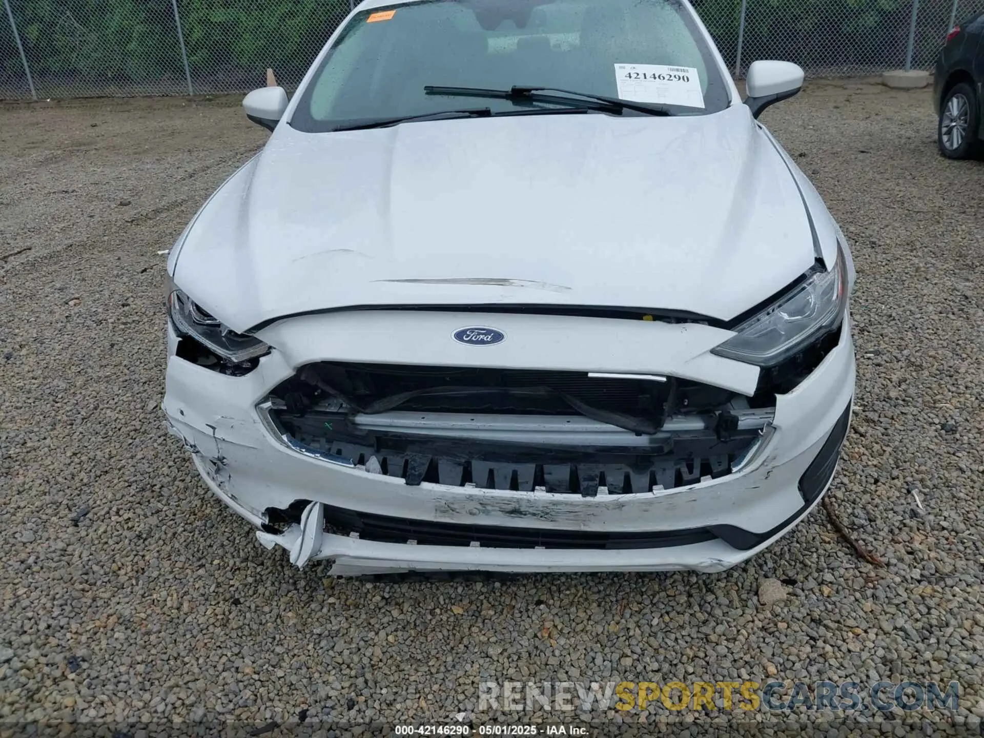 6 Photograph of a damaged car 3FA6P0LU5LR151074 FORD FUSION 2020