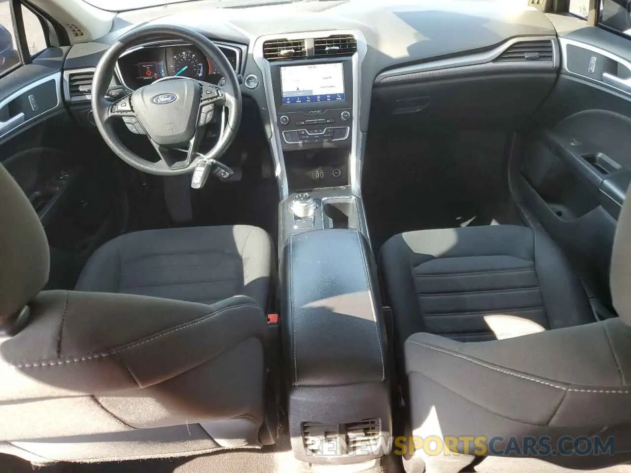 8 Photograph of a damaged car 3FA6P0LU5LR266421 FORD FUSION 2020