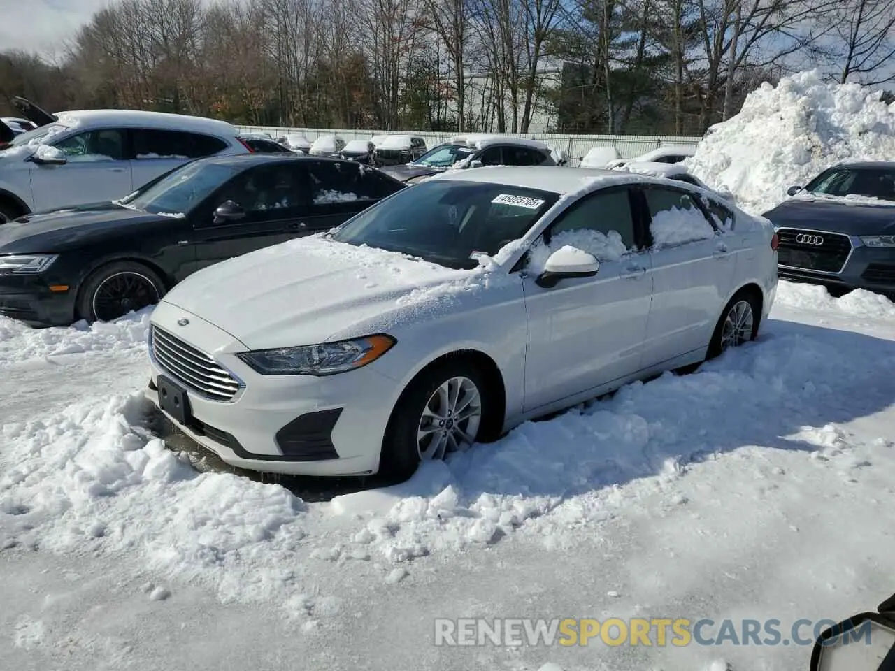 1 Photograph of a damaged car 3FA6P0LU6LR150984 FORD FUSION 2020