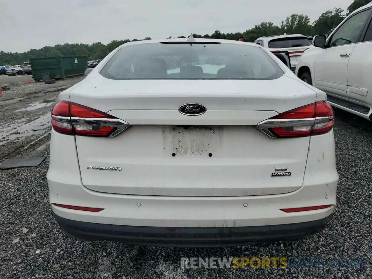 6 Photograph of a damaged car 3FA6P0LU6LR173410 FORD FUSION 2020
