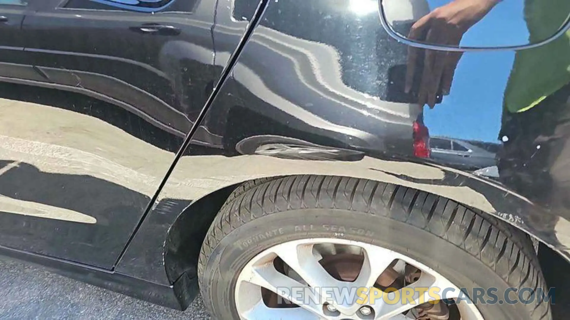 5 Photograph of a damaged car 3FA6P0LU6LR177022 FORD FUSION 2020