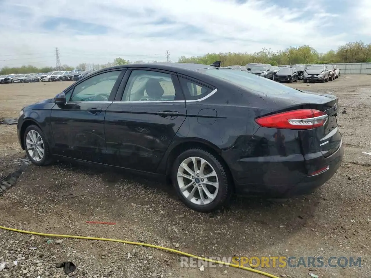 2 Photograph of a damaged car 3FA6P0LU6LR178414 FORD FUSION 2020
