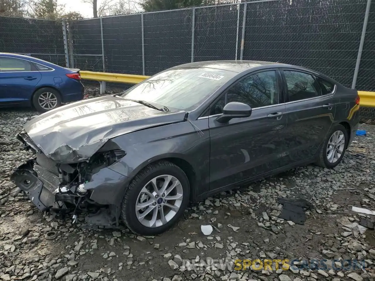 1 Photograph of a damaged car 3FA6P0LU7LR104788 FORD FUSION 2020