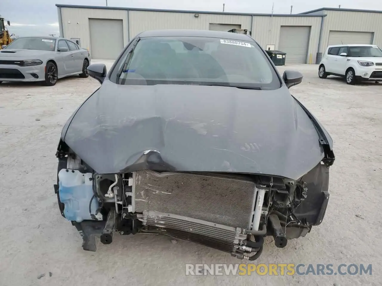 5 Photograph of a damaged car 3FA6P0LU7LR219519 FORD FUSION 2020