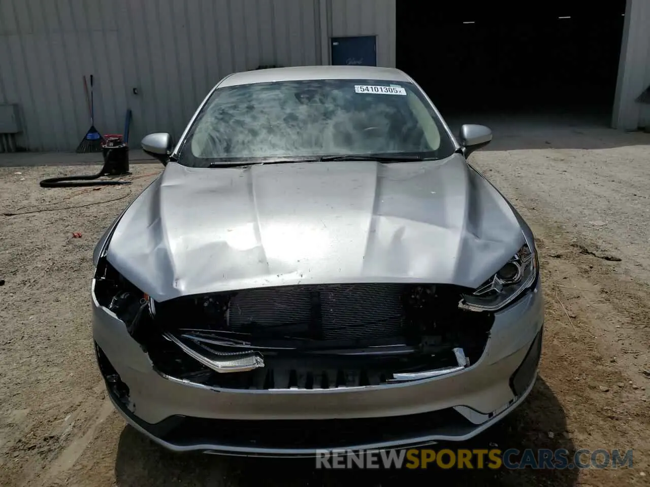 5 Photograph of a damaged car 3FA6P0LU8LR142692 FORD FUSION 2020