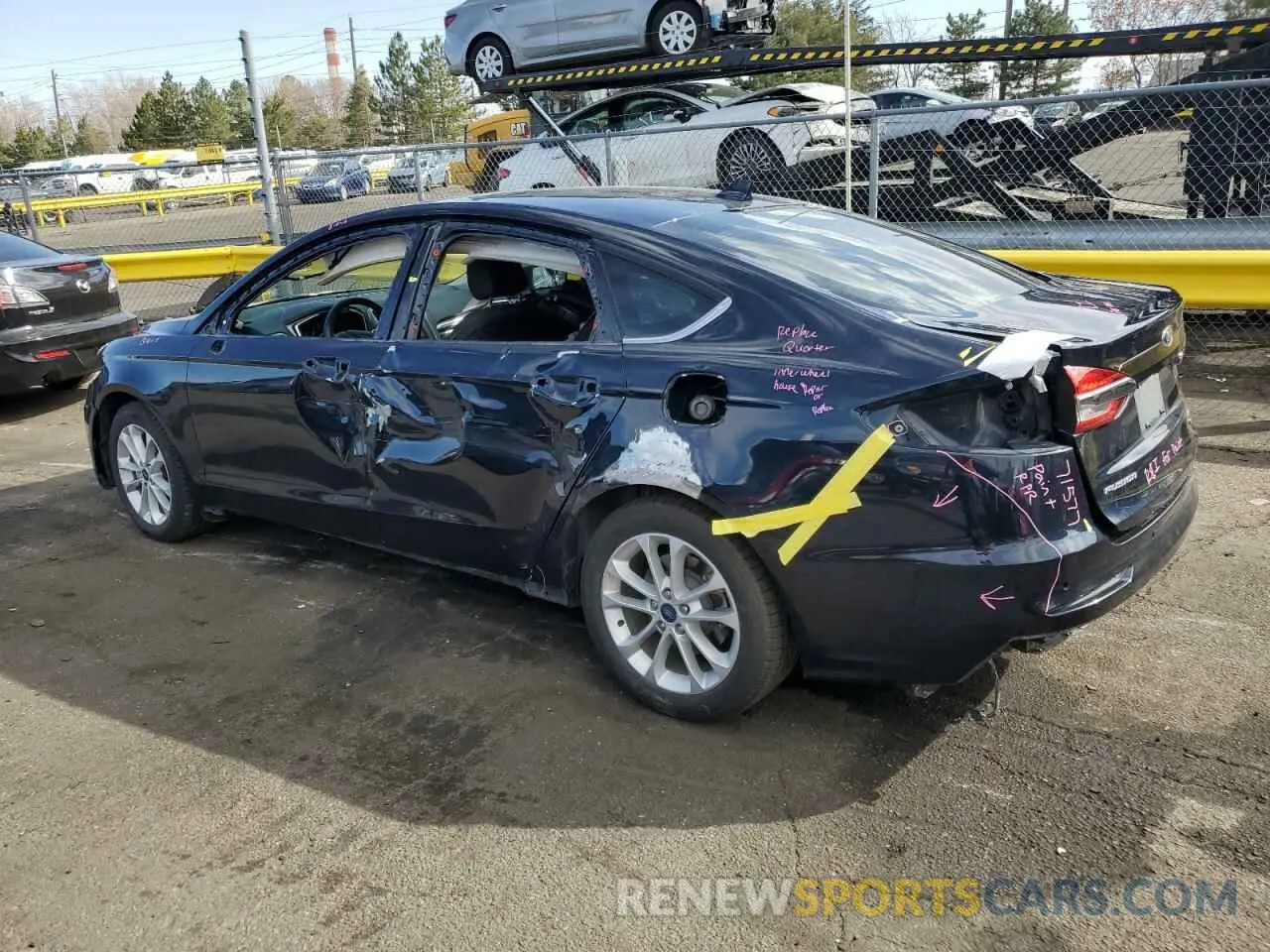 2 Photograph of a damaged car 3FA6P0LU8LR189088 FORD FUSION 2020