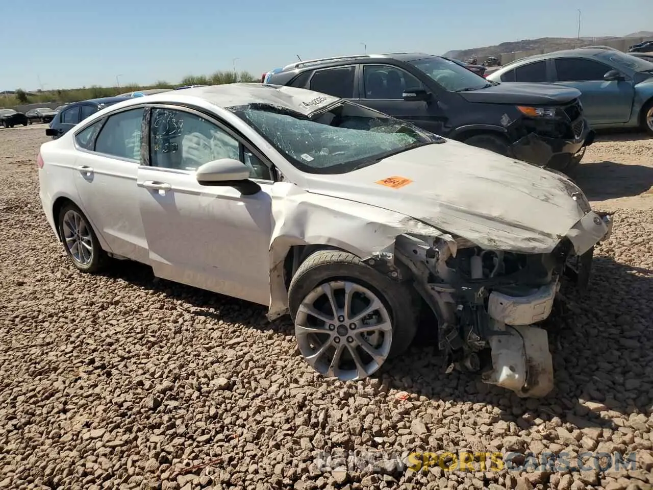 4 Photograph of a damaged car 3FA6P0LU8LR259611 FORD FUSION 2020
