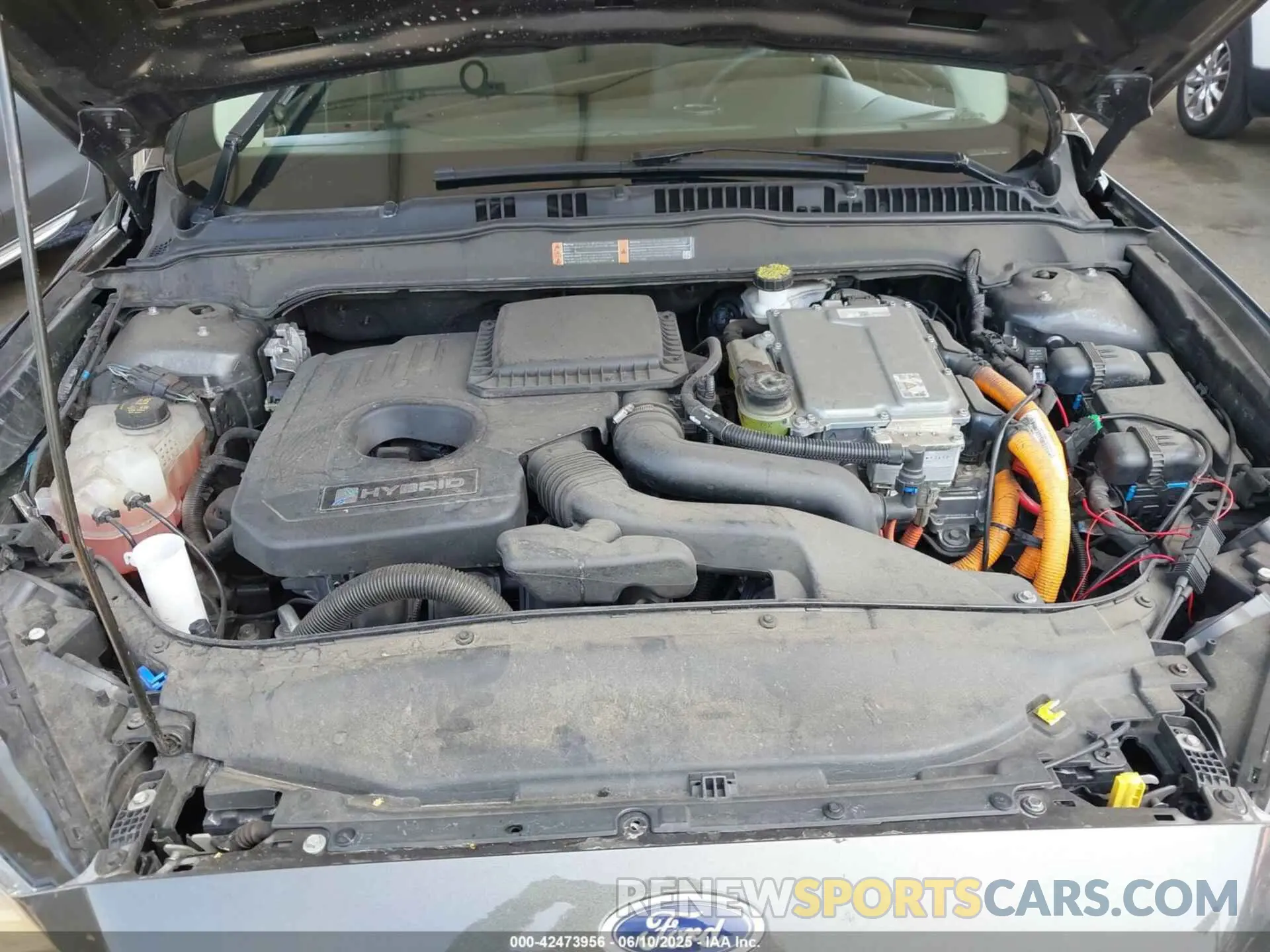 10 Photograph of a damaged car 3FA6P0LU9LR172008 FORD FUSION 2020
