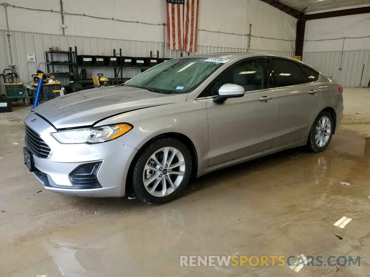 1 Photograph of a damaged car 3FA6P0LUXLR194471 FORD FUSION 2020
