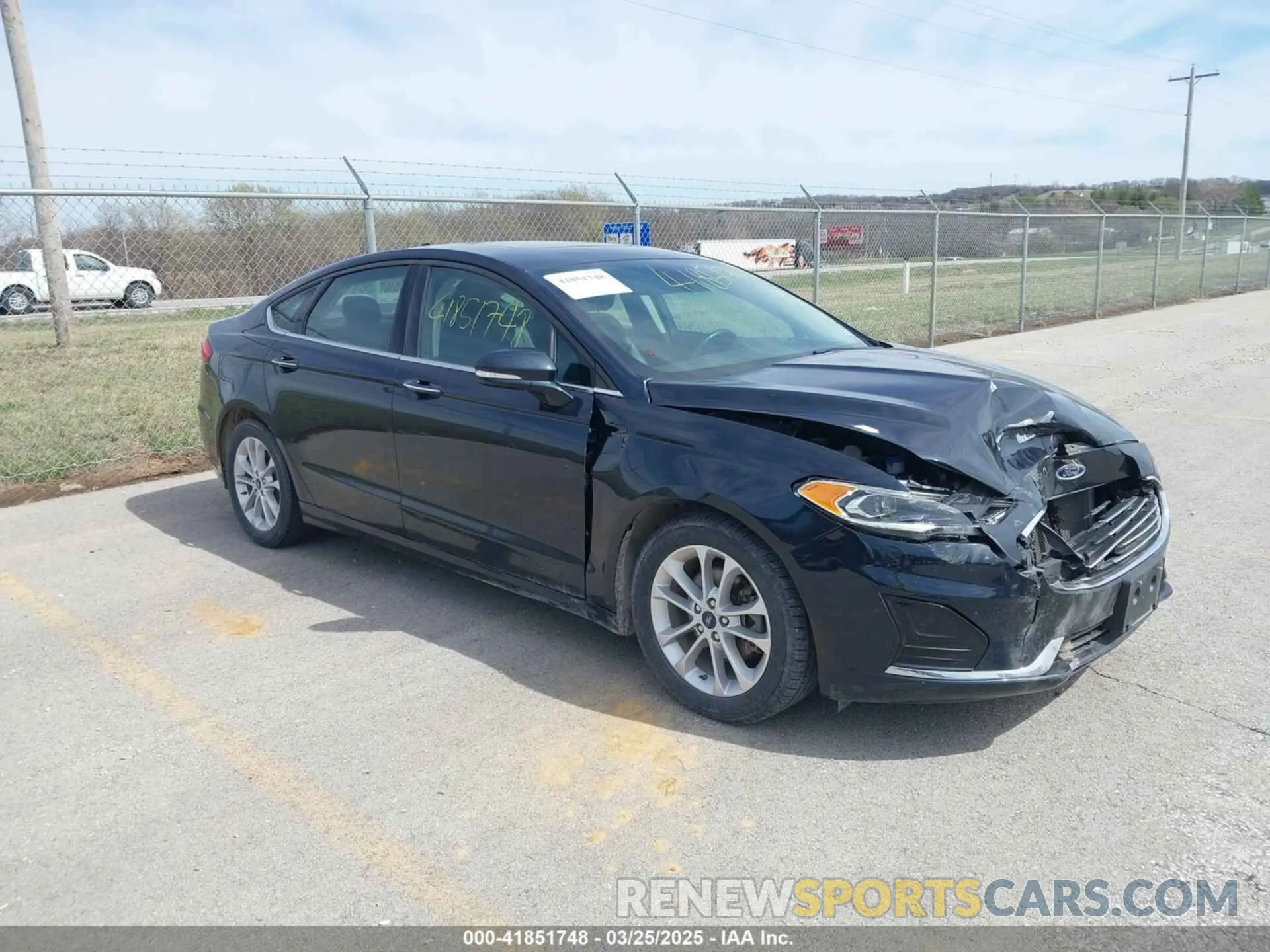 1 Photograph of a damaged car 3FA6P0MU1LR163382 FORD FUSION 2020