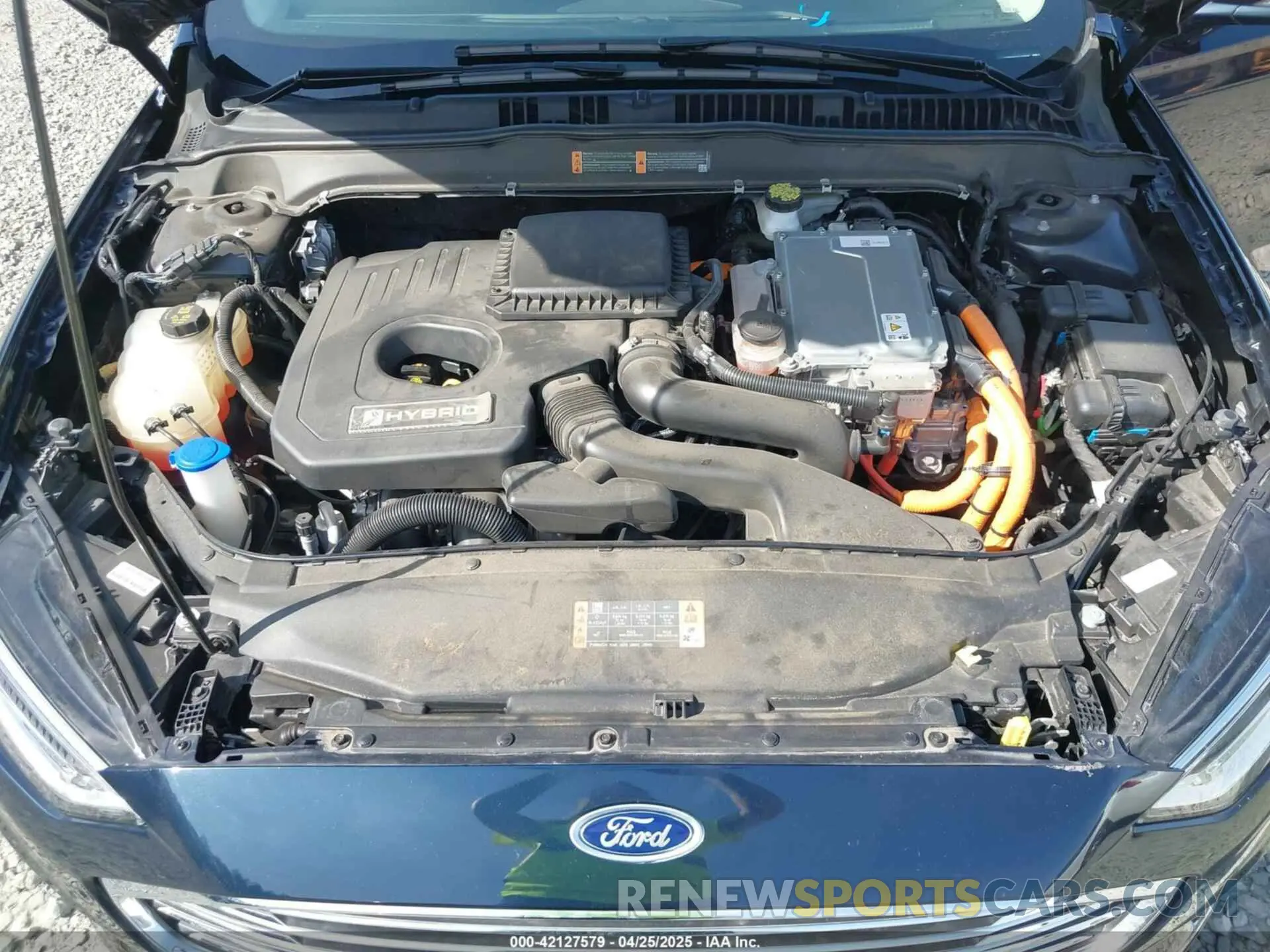 10 Photograph of a damaged car 3FA6P0MU3LR115060 FORD FUSION 2020