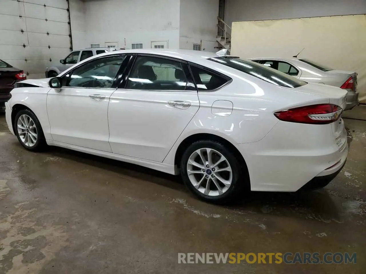2 Photograph of a damaged car 3FA6P0MU3LR187540 FORD FUSION 2020