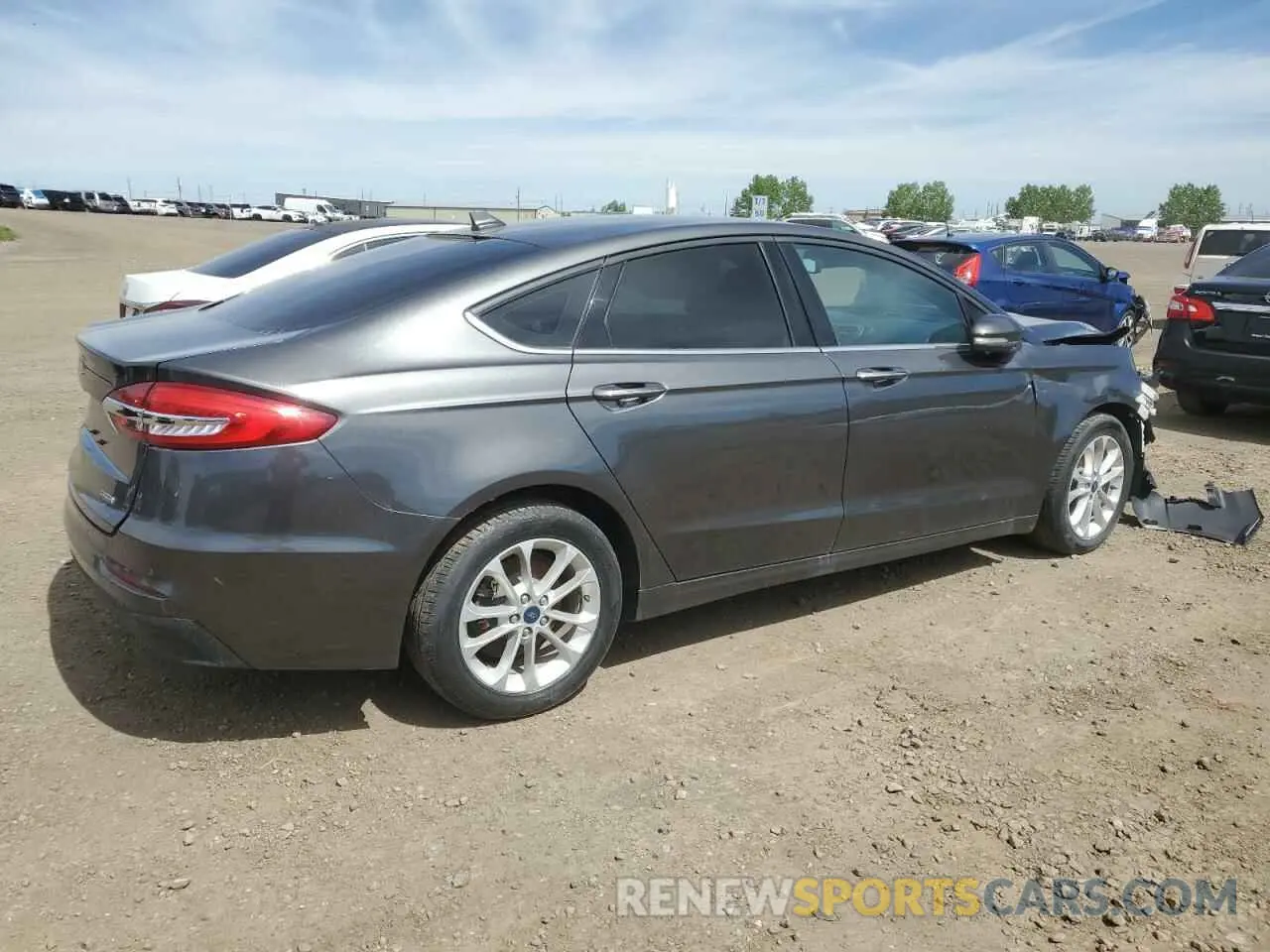3 Photograph of a damaged car 3FA6P0MU6LR100312 FORD FUSION 2020