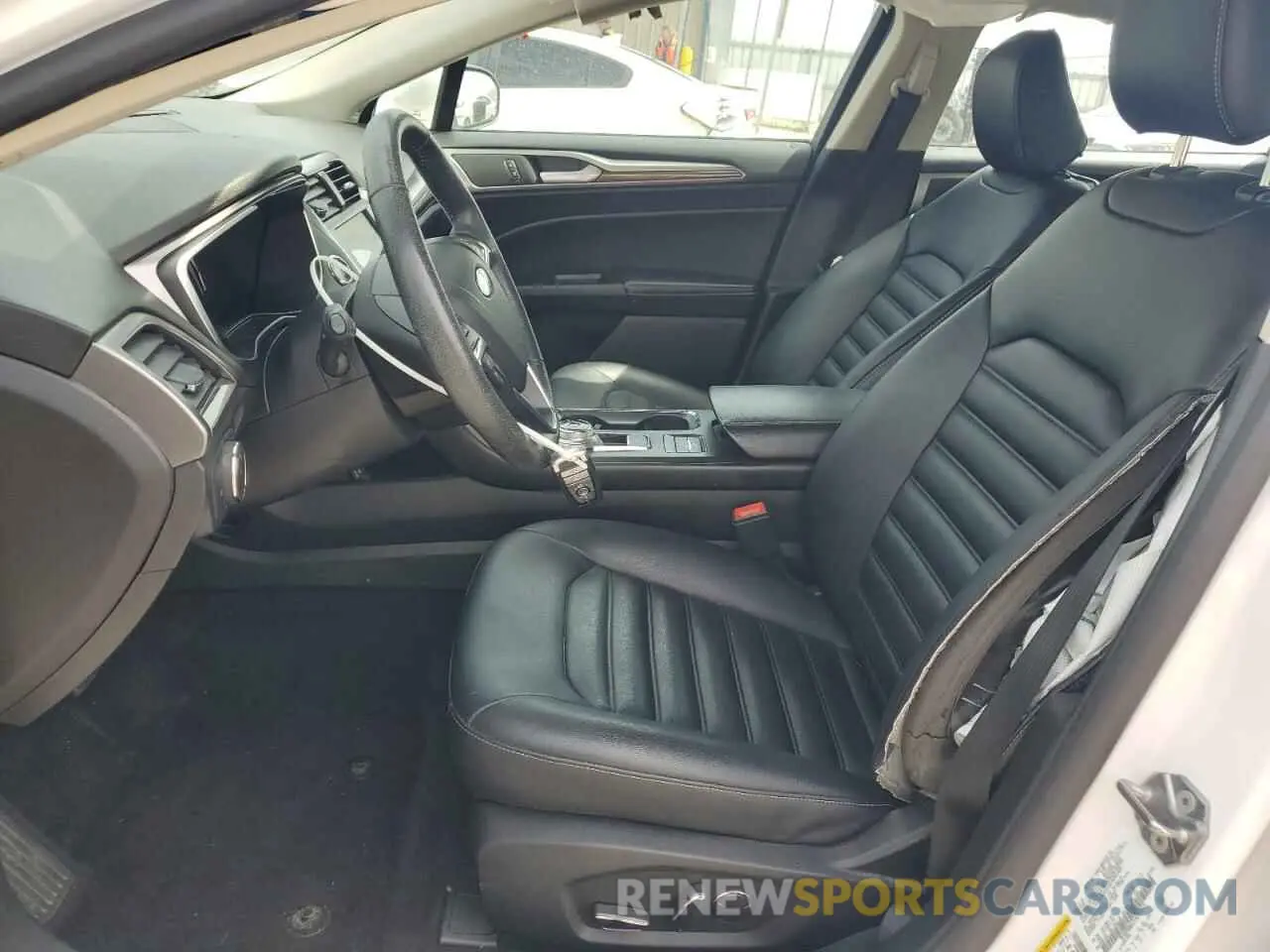 7 Photograph of a damaged car 3FA6P0MU7LR254155 FORD FUSION 2020