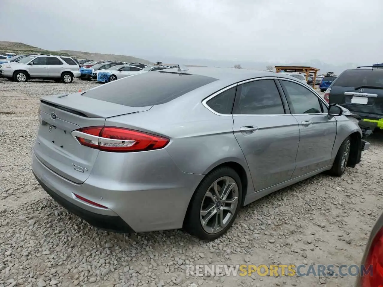 3 Photograph of a damaged car 3FA6P0RU3LR141506 FORD FUSION 2020