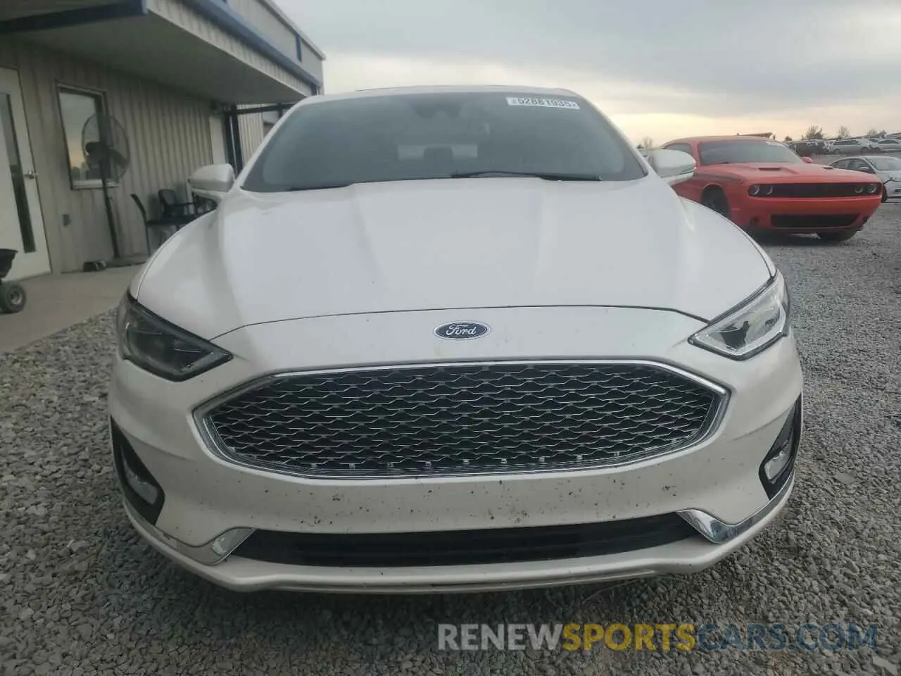 5 Photograph of a damaged car 3FA6P0RU4LR219923 FORD FUSION 2020