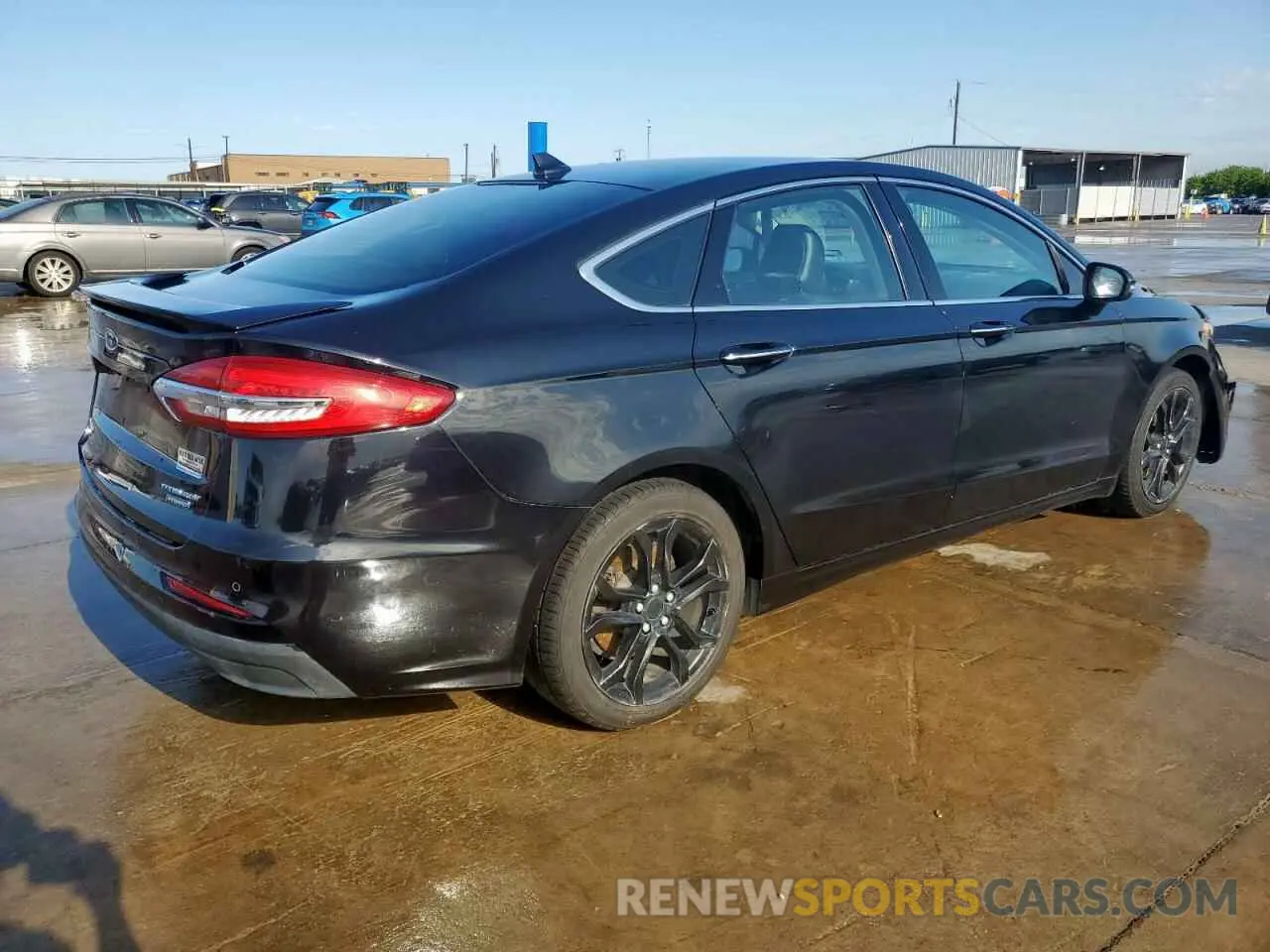 3 Photograph of a damaged car 3FA6P0RU8LR141422 FORD FUSION 2020