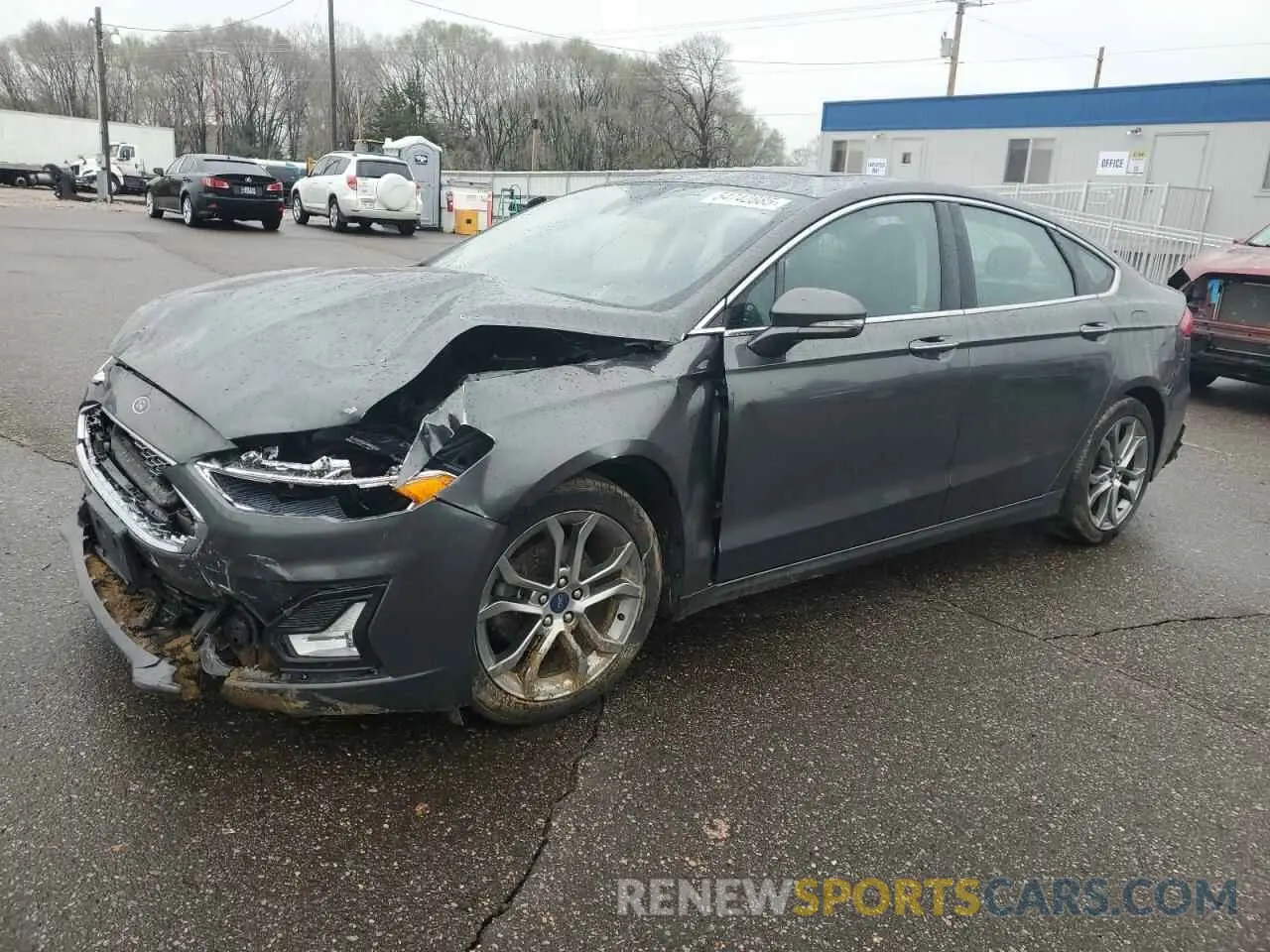 1 Photograph of a damaged car 3FA6P0RU8LR157460 FORD FUSION 2020