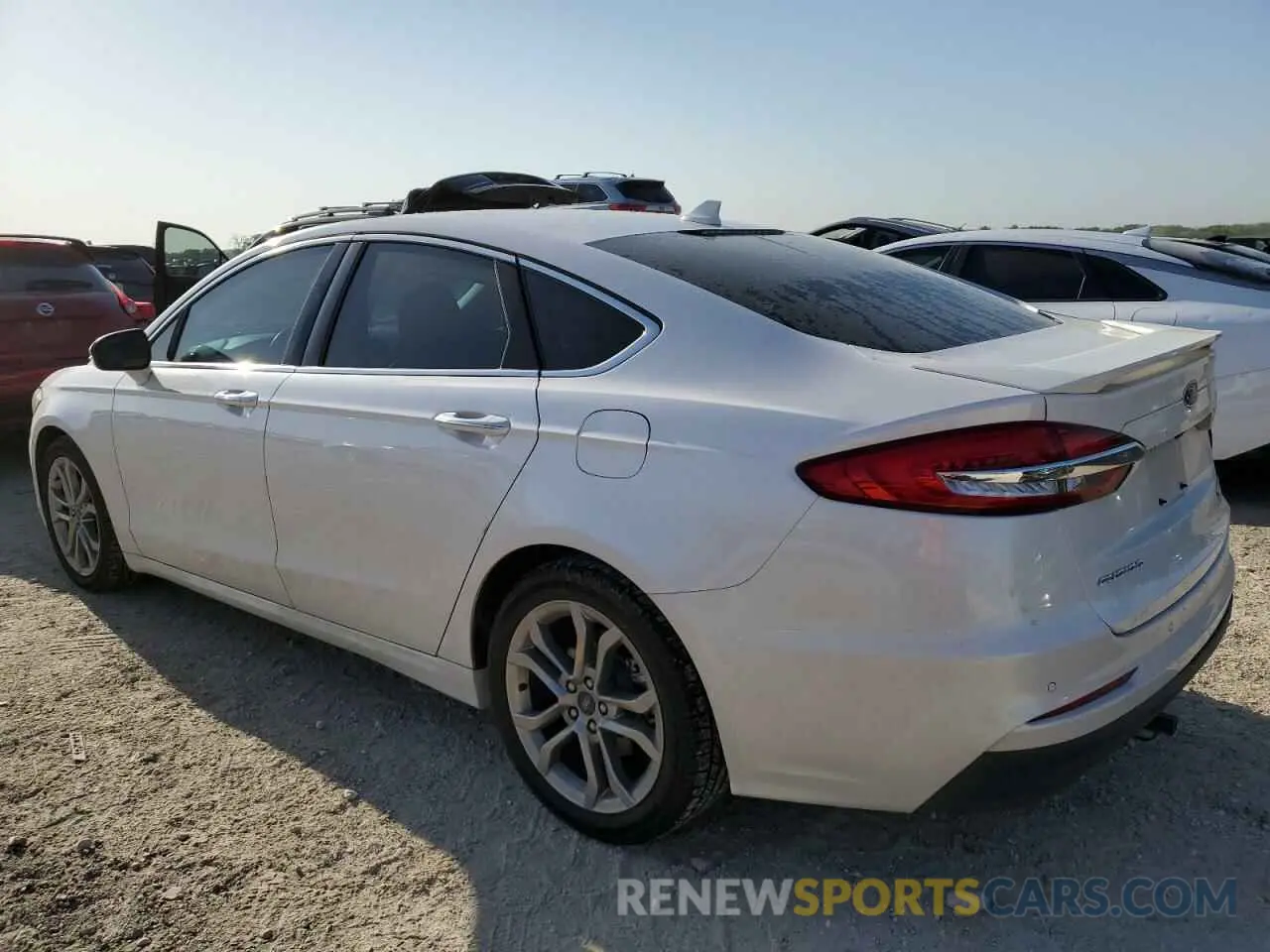 2 Photograph of a damaged car 3FA6P0RUXLR230201 FORD FUSION 2020