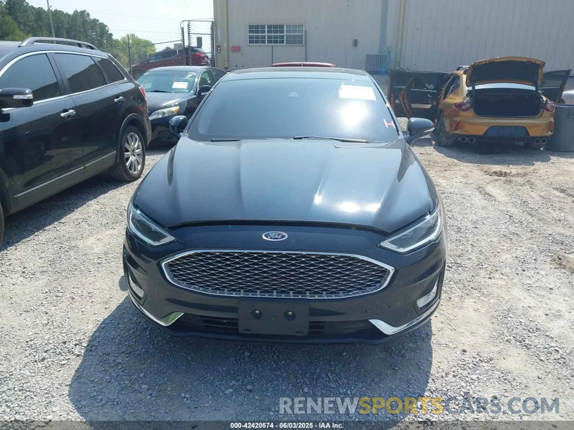 12 Photograph of a damaged car 3FA6P0SU0LR132241 FORD FUSION 2020