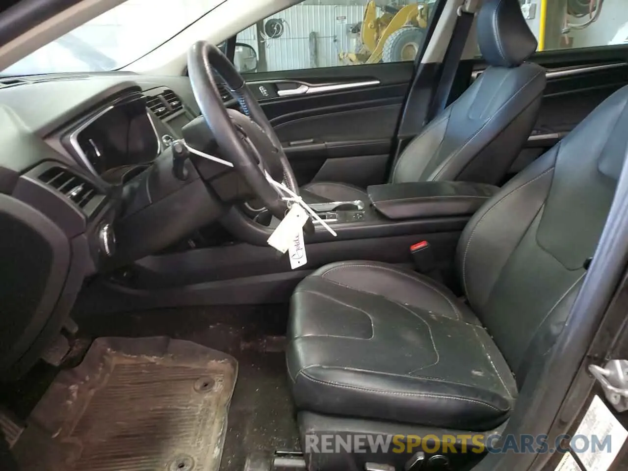 7 Photograph of a damaged car 3FA6P0SU2LR112055 FORD FUSION 2020