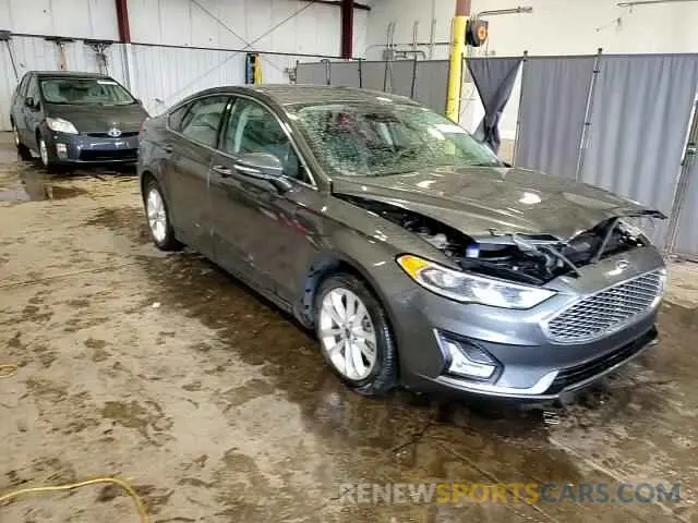 13 Photograph of a damaged car 3FA6P0SU2LR247505 FORD FUSION 2020